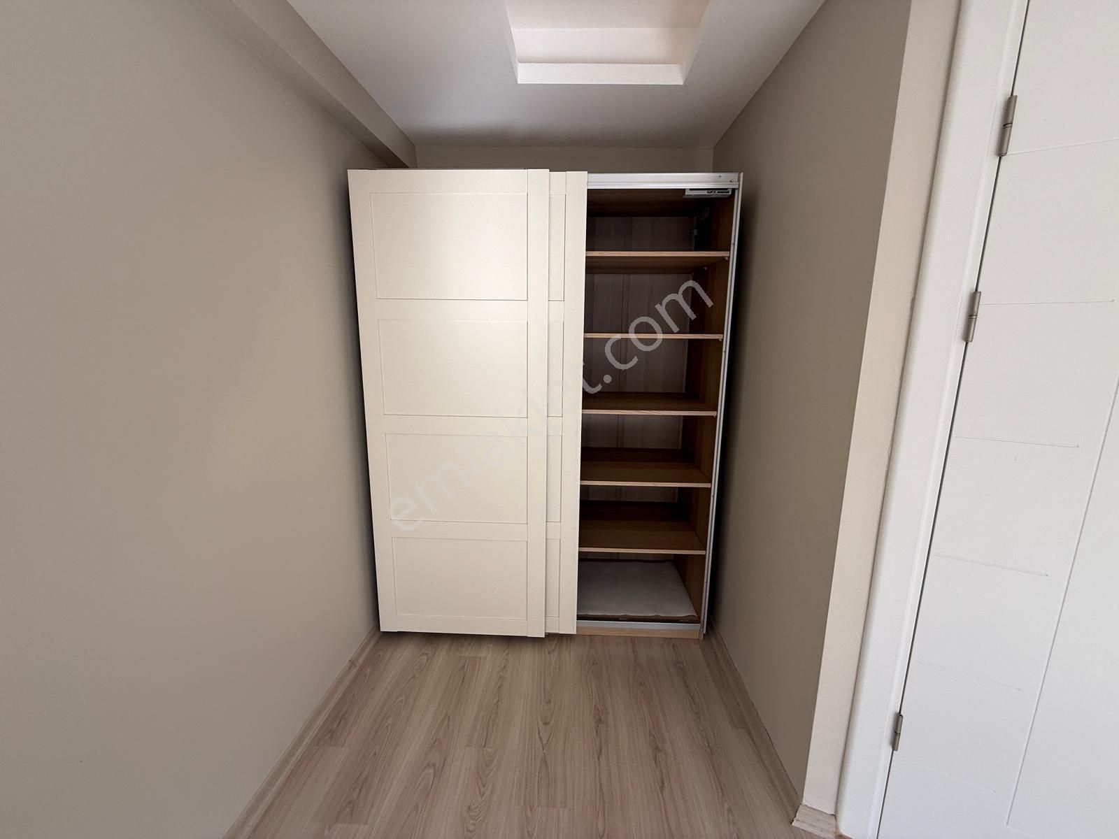 Balçova'da Deniz Ve Orman Manzaralı 3+1 Dubleks Daire 9 Yıllık - Görsel 31