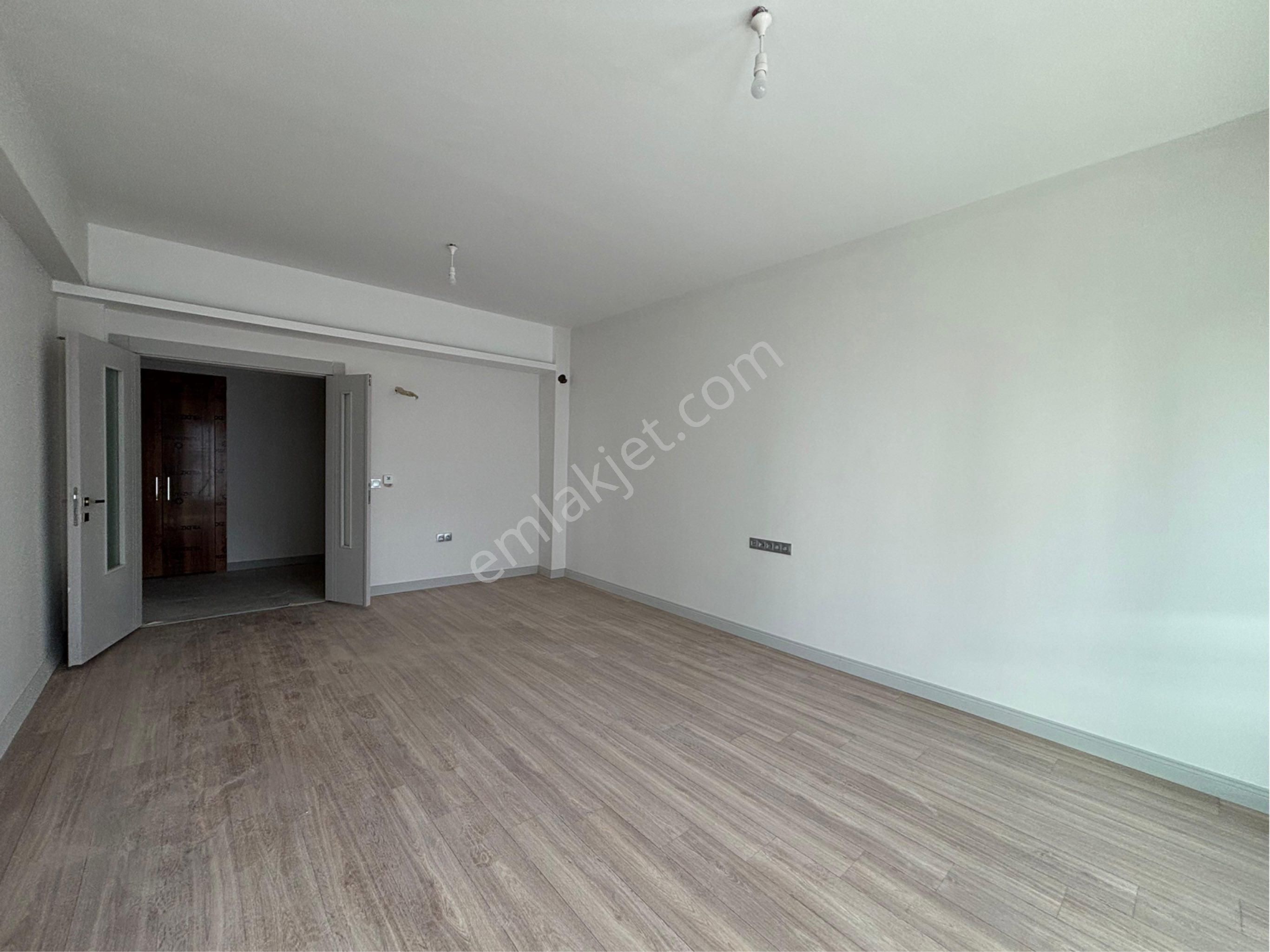 Ugur Kaya Gayrimenkuldan Yuregir Akbayda Satlik Toki Dairesi - Görsel 2