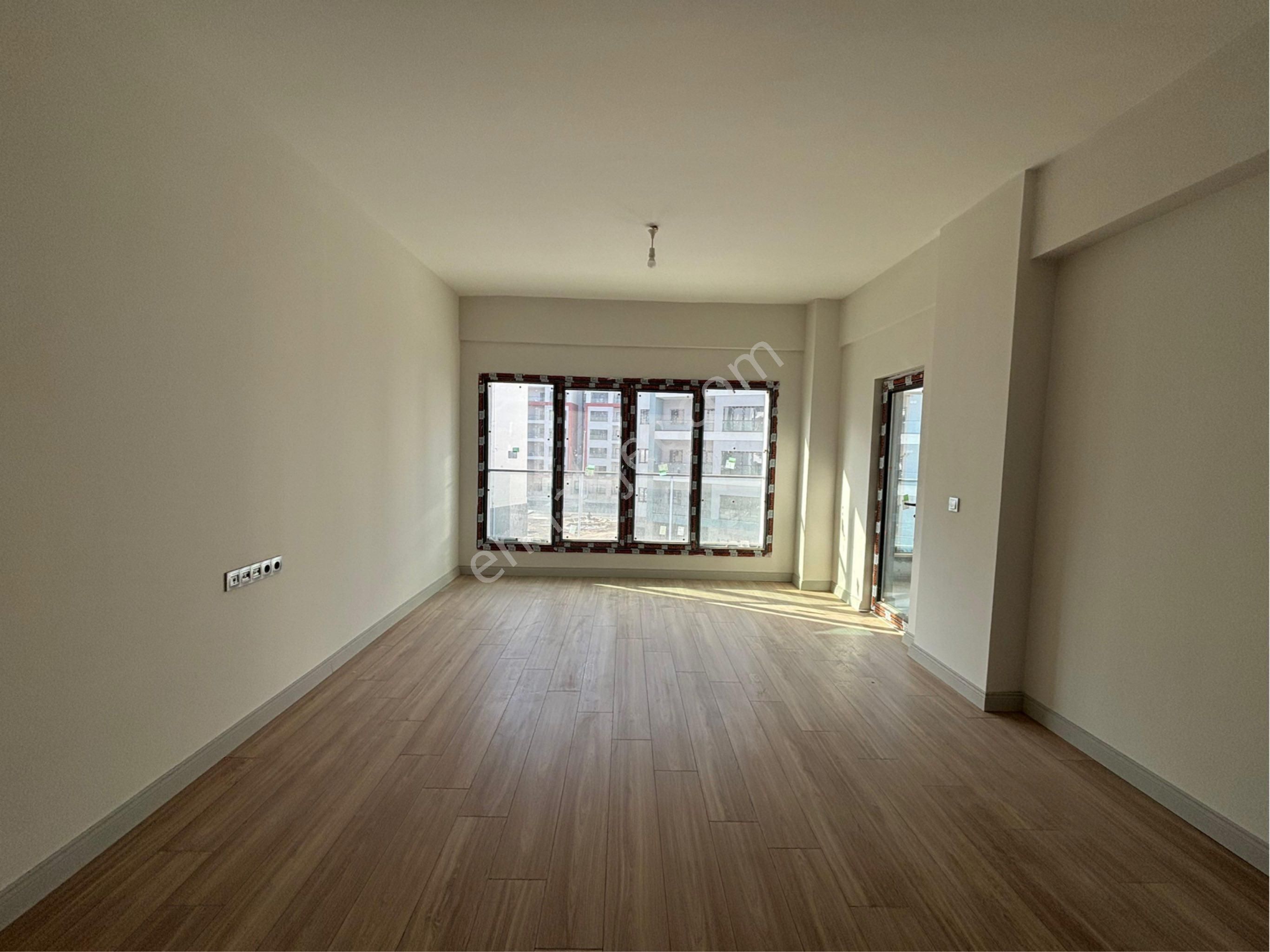 Ugur Kaya Gayrimenkuldan Yuregir Akbayda Satlik Toki Dairesi