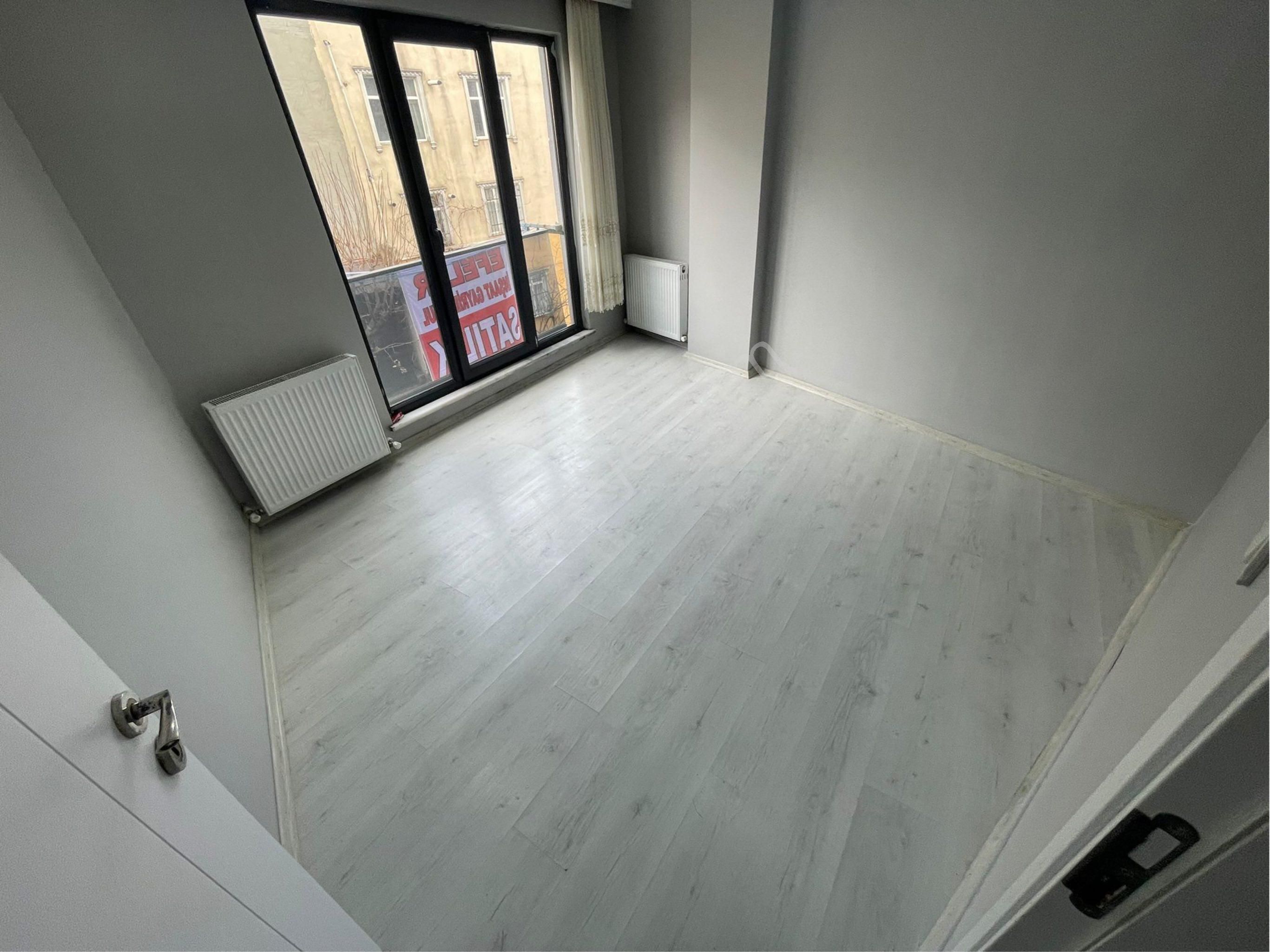 50.yıl Mahallesinde Satılık 95m2 2+1 Geniş Daire - Görsel 6