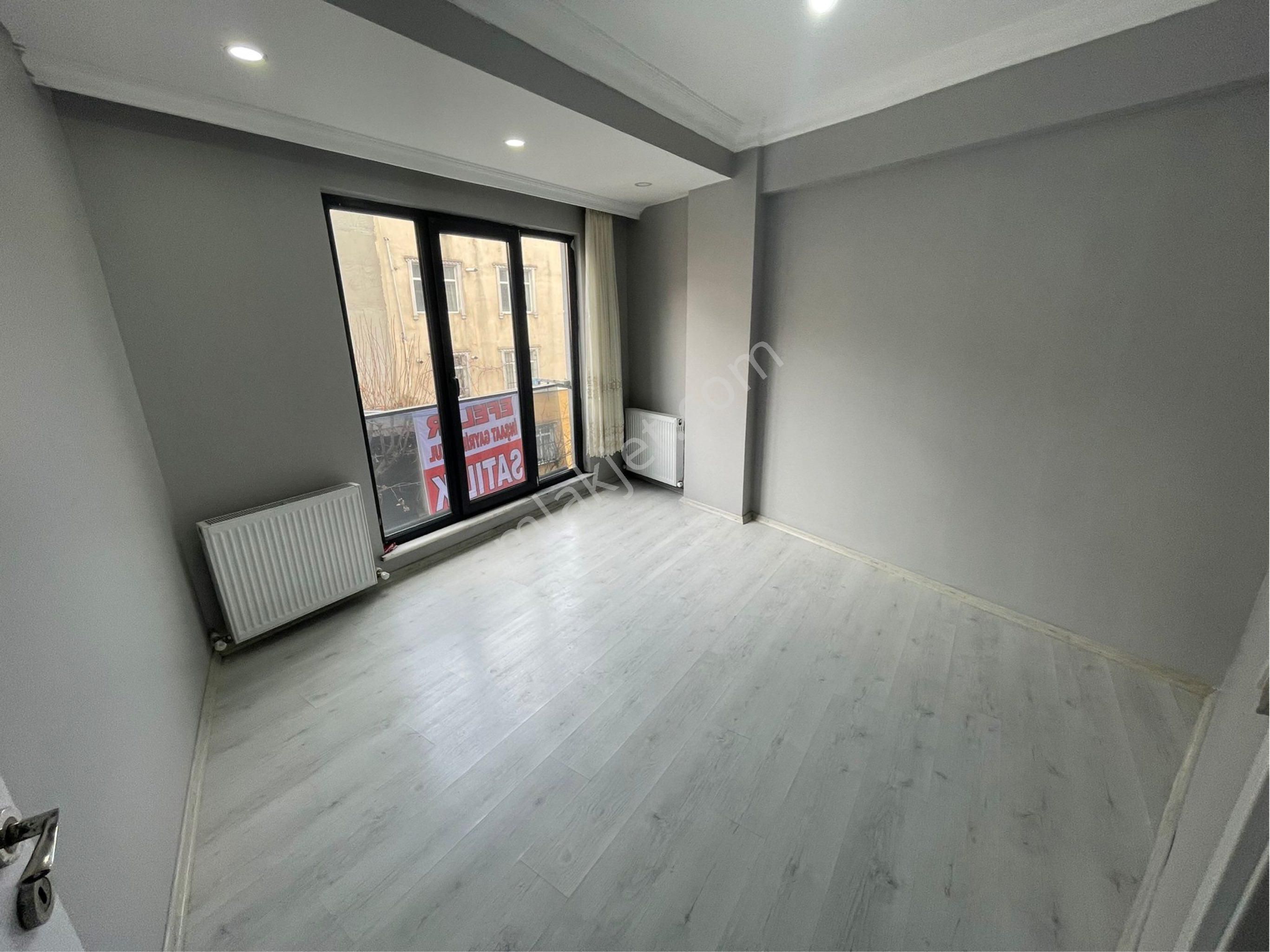 50.yıl Mahallesinde Satılık 95m2 2+1 Geniş Daire - Görsel 5