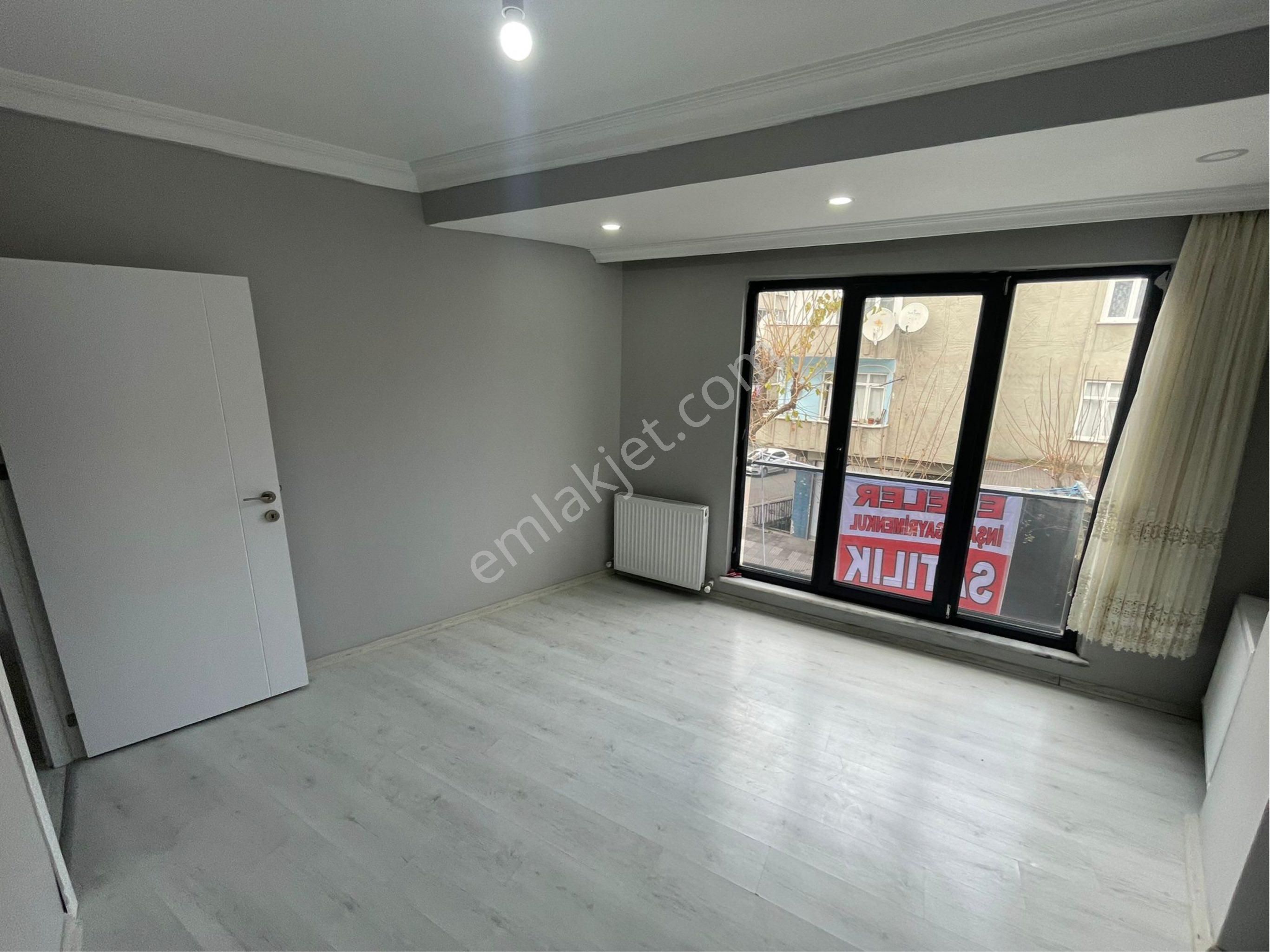 50.yıl Mahallesinde Satılık 95m2 2+1 Geniş Daire - Görsel 4