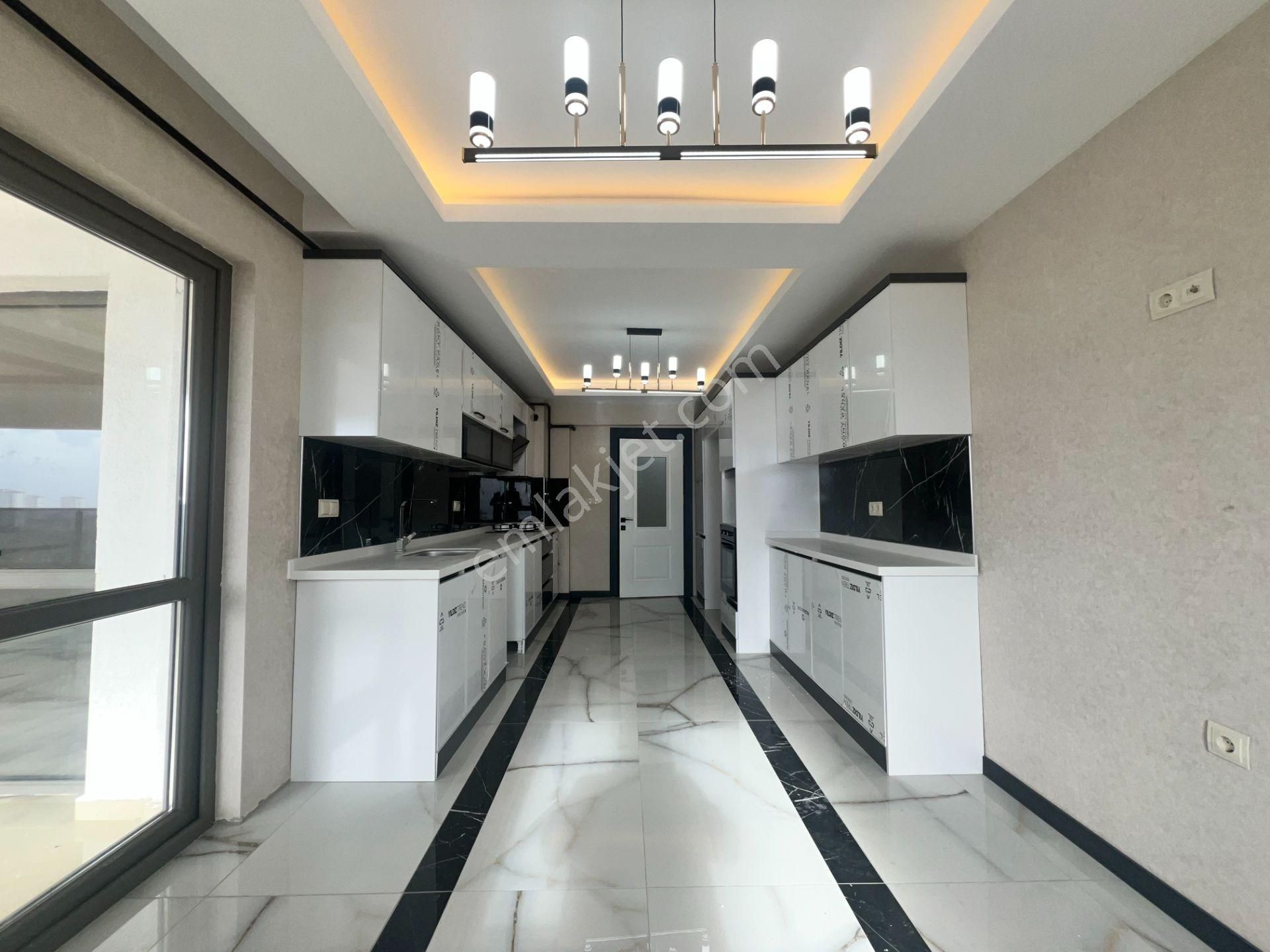 Pursaklar Ufuk Kılıç Emlak'tan Fırsat " 4+1 Ultra Lüx Sitede Şık Daire - Görsel 8