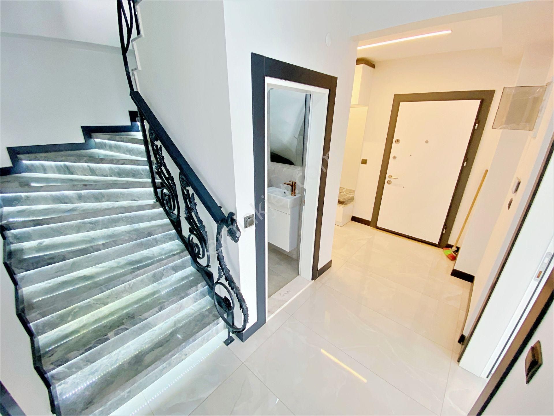 🌀gültaş Emlaktan Gürede Satılık 5+1 Otoparklı Yüzme Havuzlu Şahane Villa - Görsel 12