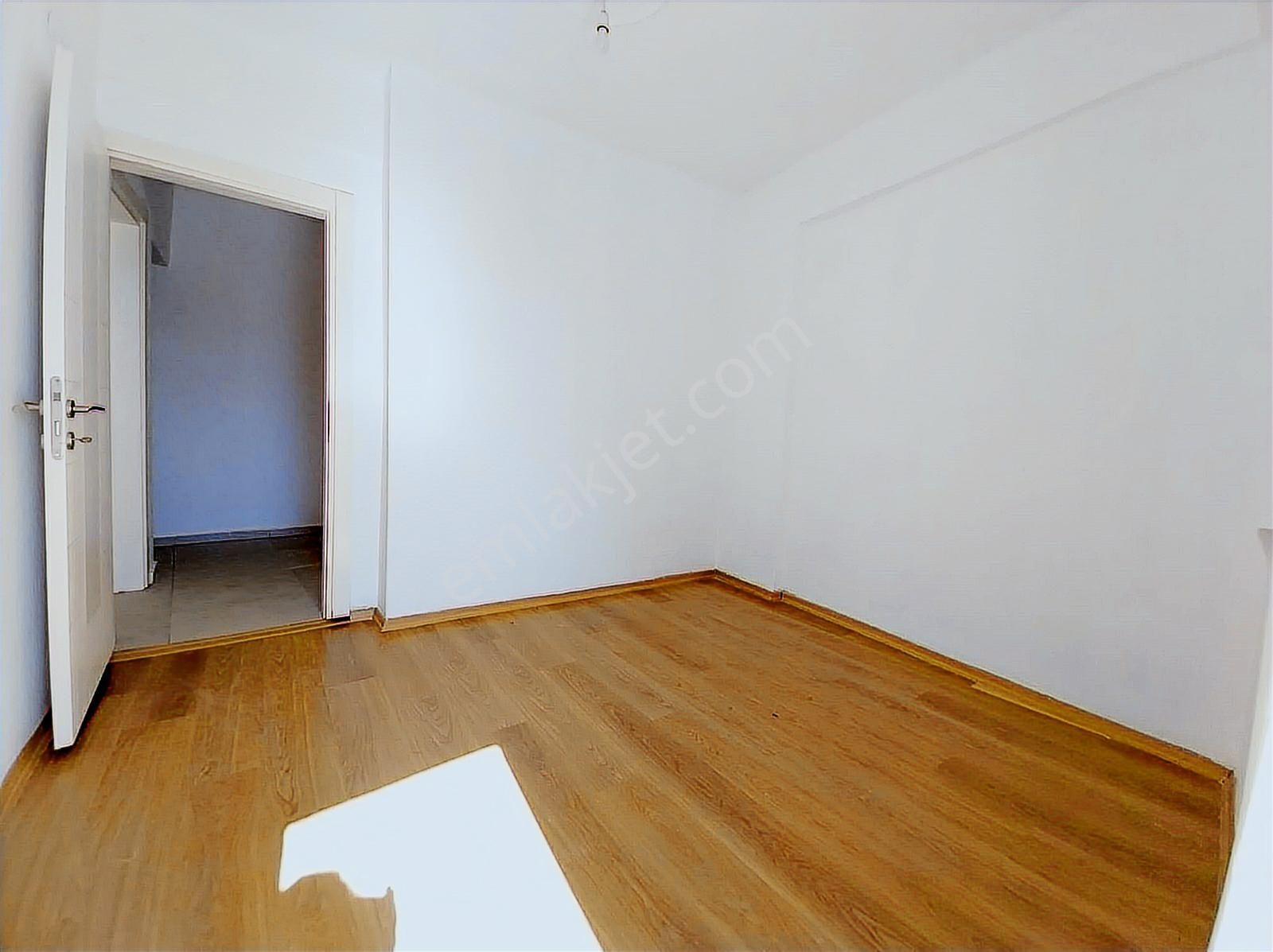 Muratpaşa' Da Satılık 2+1 Geniş. Masrafsız Daire/de - Görsel 8