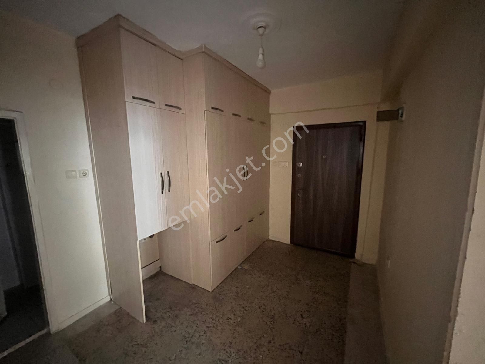 Geniş Oturumlu 2+1 Daire - Görsel 3