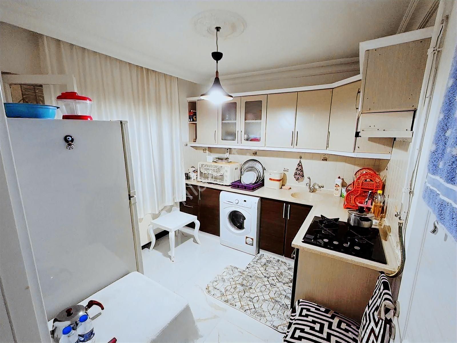 Mimar Sinan Camı Yanında Giriş Kat Temız 3+1 Daire