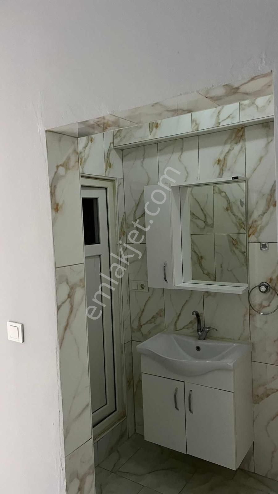 Bera Gayrımenkul'den Cumhuriyet Mh. Satılık Ara Kat - Görsel 12