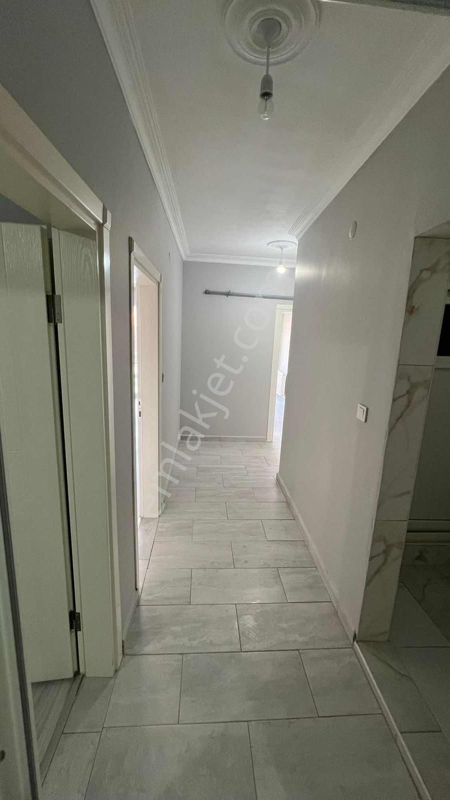 Bera Gayrımenkul'den Cumhuriyet Mh. Satılık Ara Kat - Görsel 5