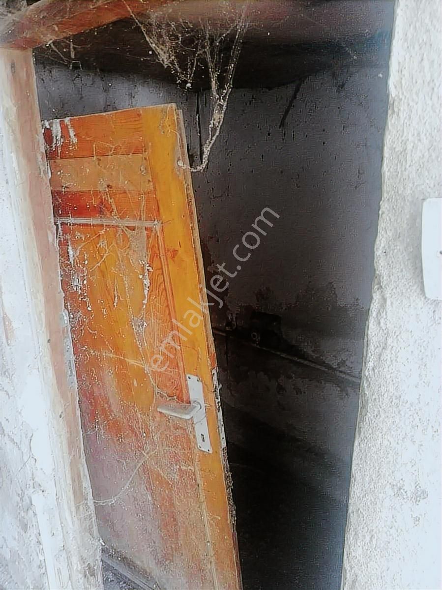 Bergama Gaziosmanpaşada Müstakil Ev - Görsel 15