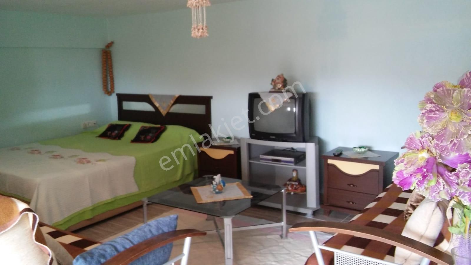 Burak Emlak’tan Eski Foça Da Kiralık Full Eşyalı Havuzlu Stüdyo Daire - Görsel 9