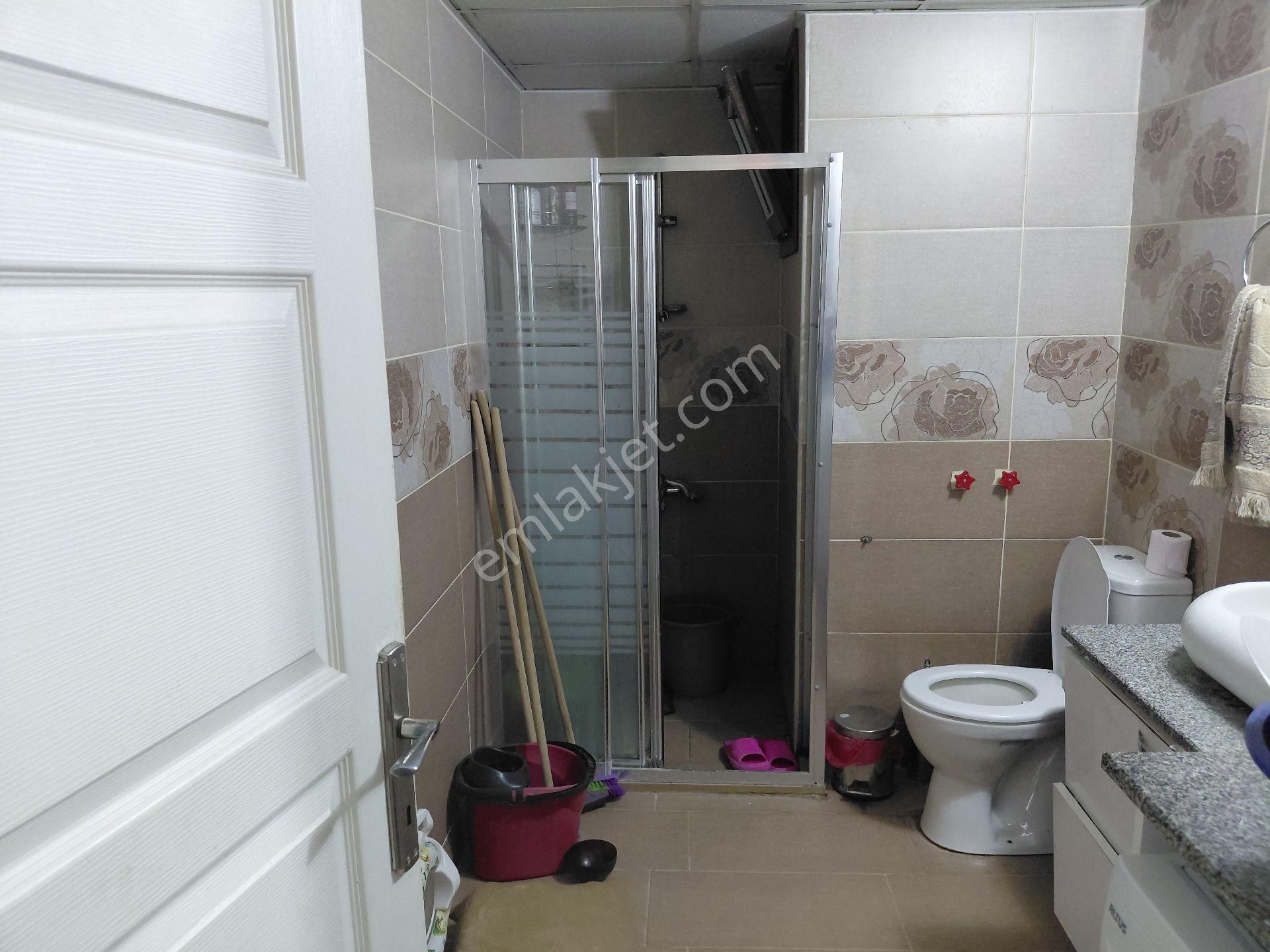 Buca Akıncılarda Satılık Kapalı Mutfak Doğalgazlı Yüksek Zemin Bahçeli 2+1daire - Görsel 13