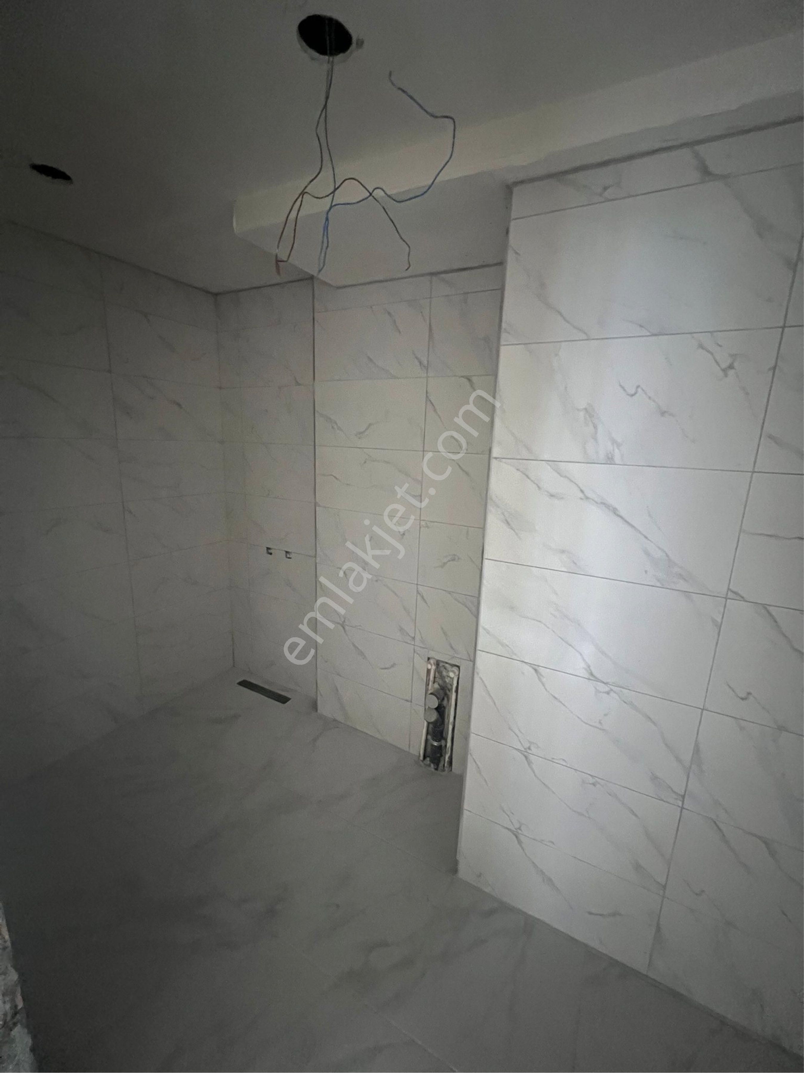 Sultan Beylide Ferah Balkonlu Kapalı Otparklı 3+1 Satılık Daire - Görsel 13