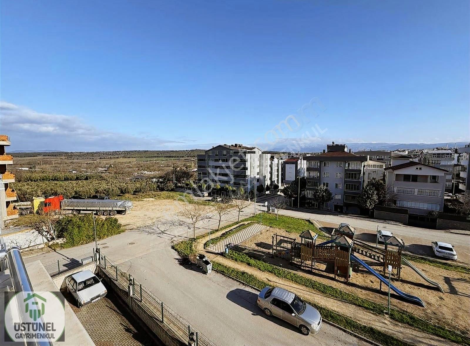 Üstünel'den Aile Binasında Önü Açık Ferah Eşyalı Kiralık Daire - Görsel 22