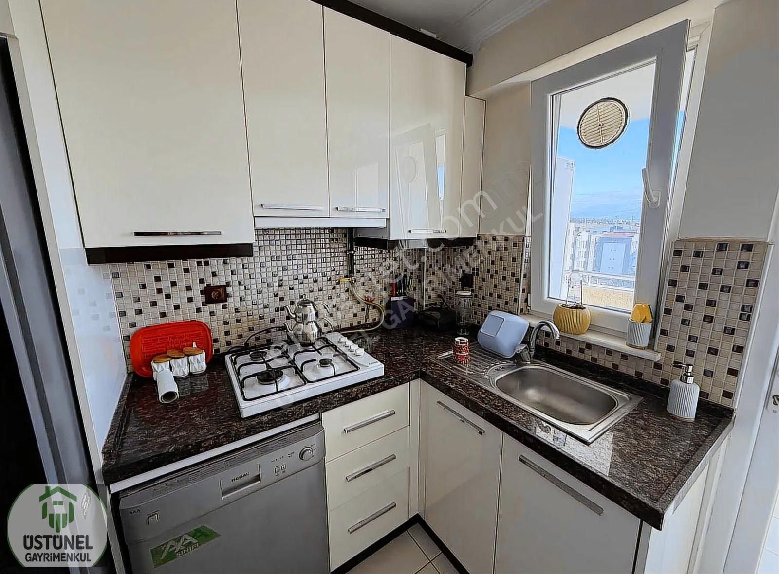 Üstünel'den Aile Binasında Önü Açık Ferah Eşyalı Kiralık Daire - Görsel 12