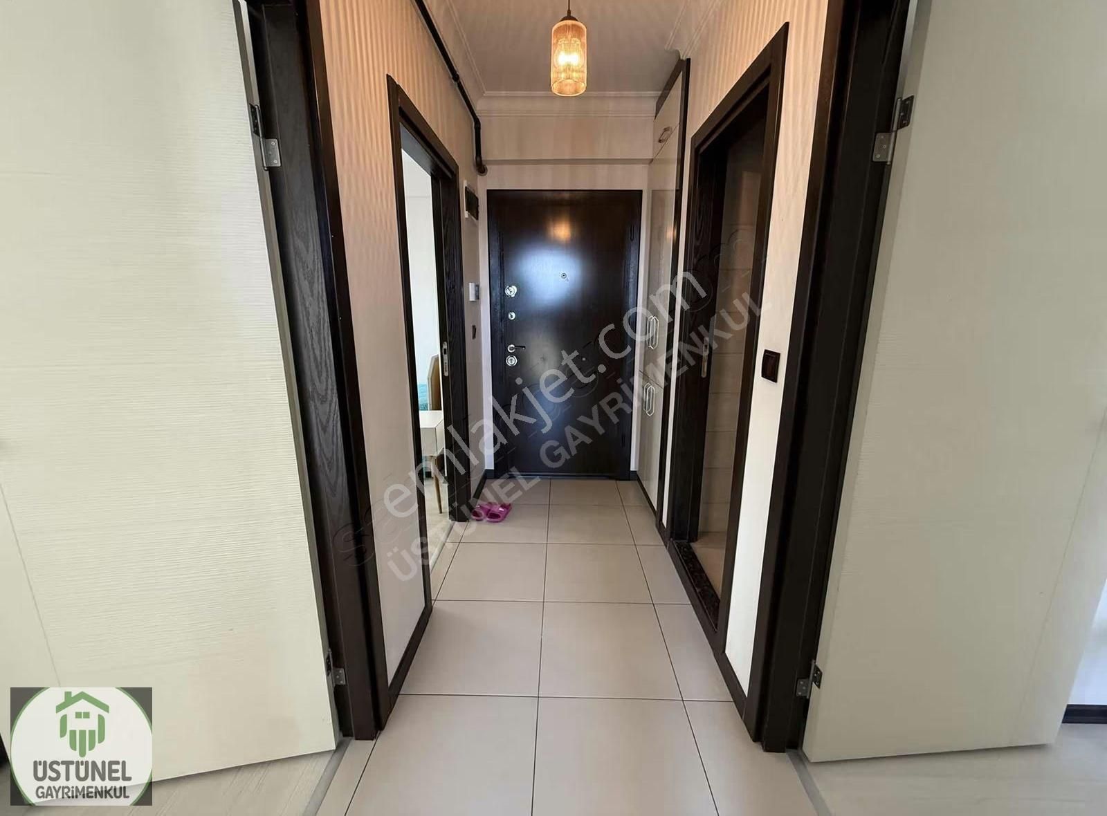 Üstünel'den Aile Binasında Önü Açık Ferah Eşyalı Kiralık Daire - Görsel 4