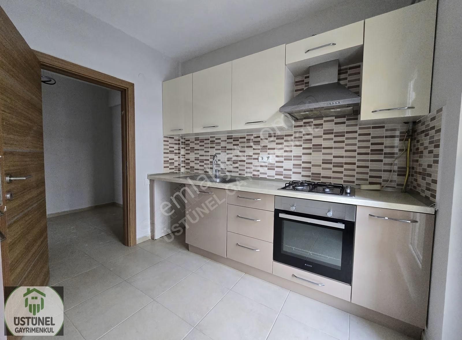 Üstünel'den Aile Apartmanında Ayrı Mutfaklı Full Kredili Daire - Görsel 34