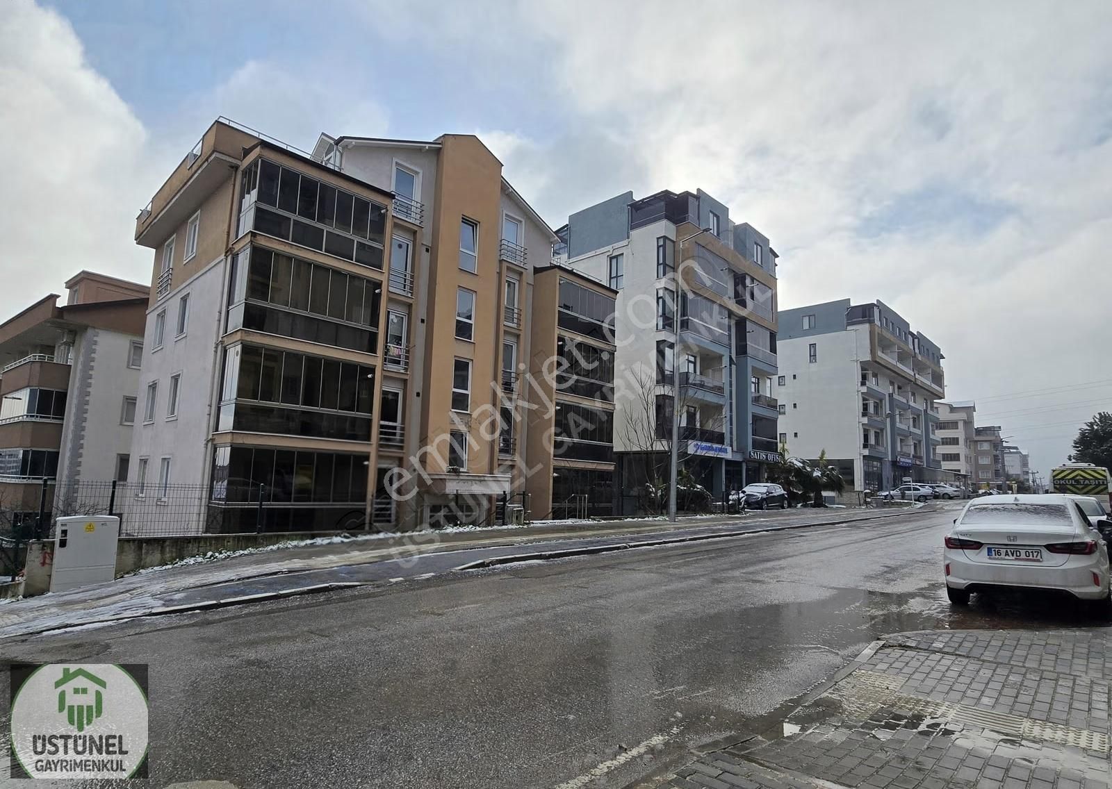 Üstünel'den Aile Apartmanında Ayrı Mutfaklı Full Kredili Daire - Görsel 17