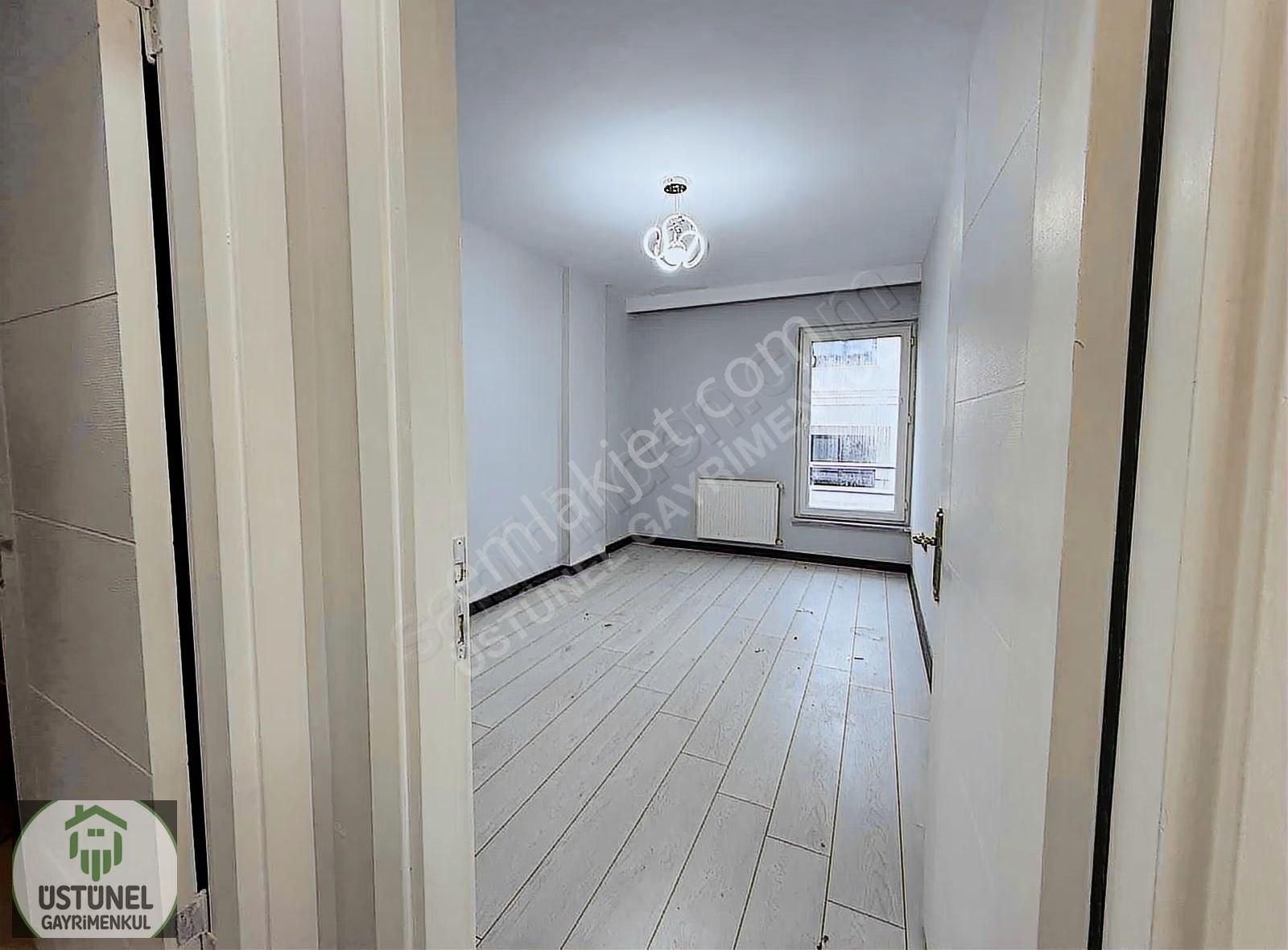 Üstünel'den Aile Oturumuna Uygun 2+1 Eşyasız Satılık Daire