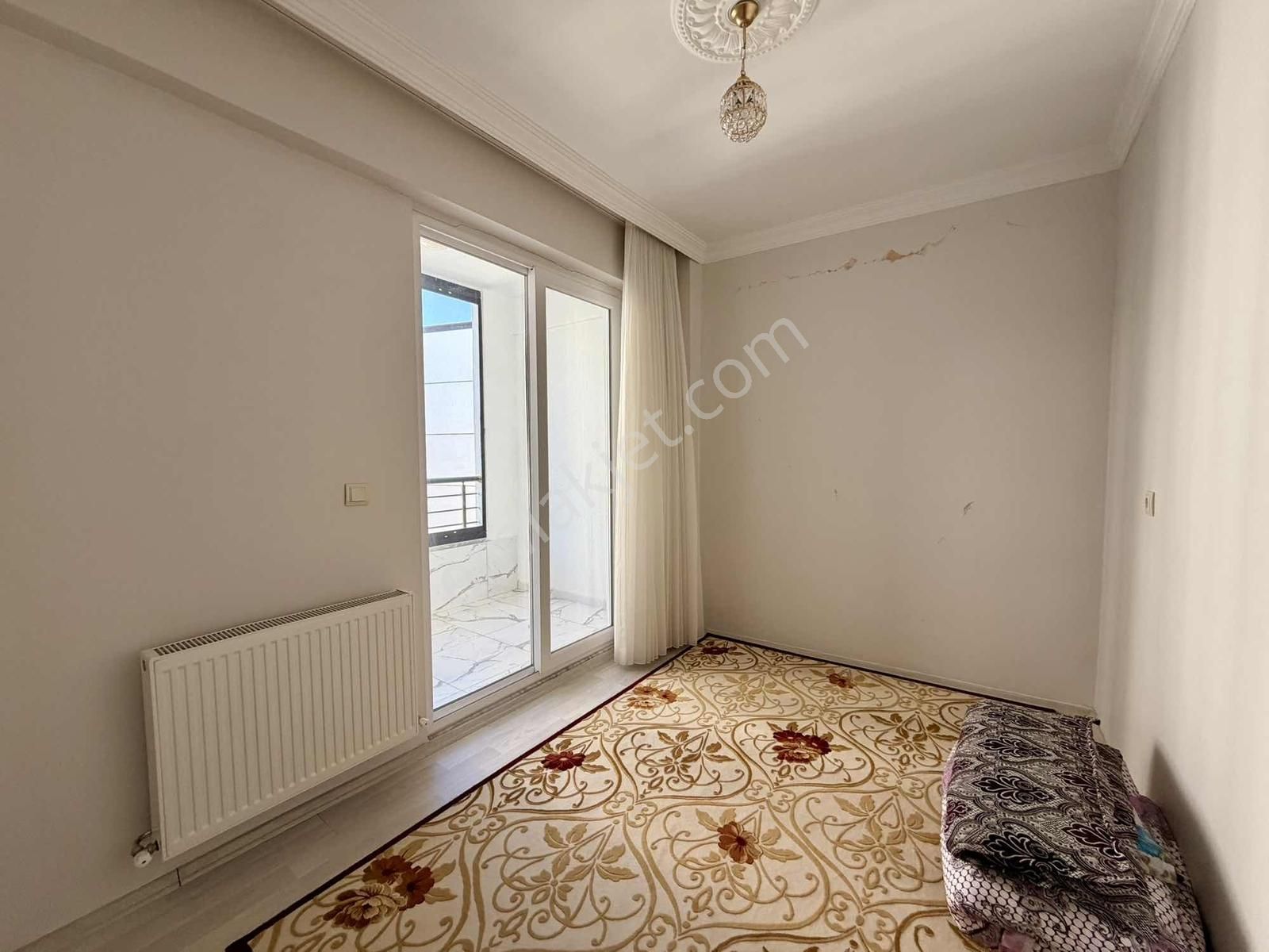 Altınşehir Mahallesi 3+1 Eşyalı Kiralık Daire - Görsel 14