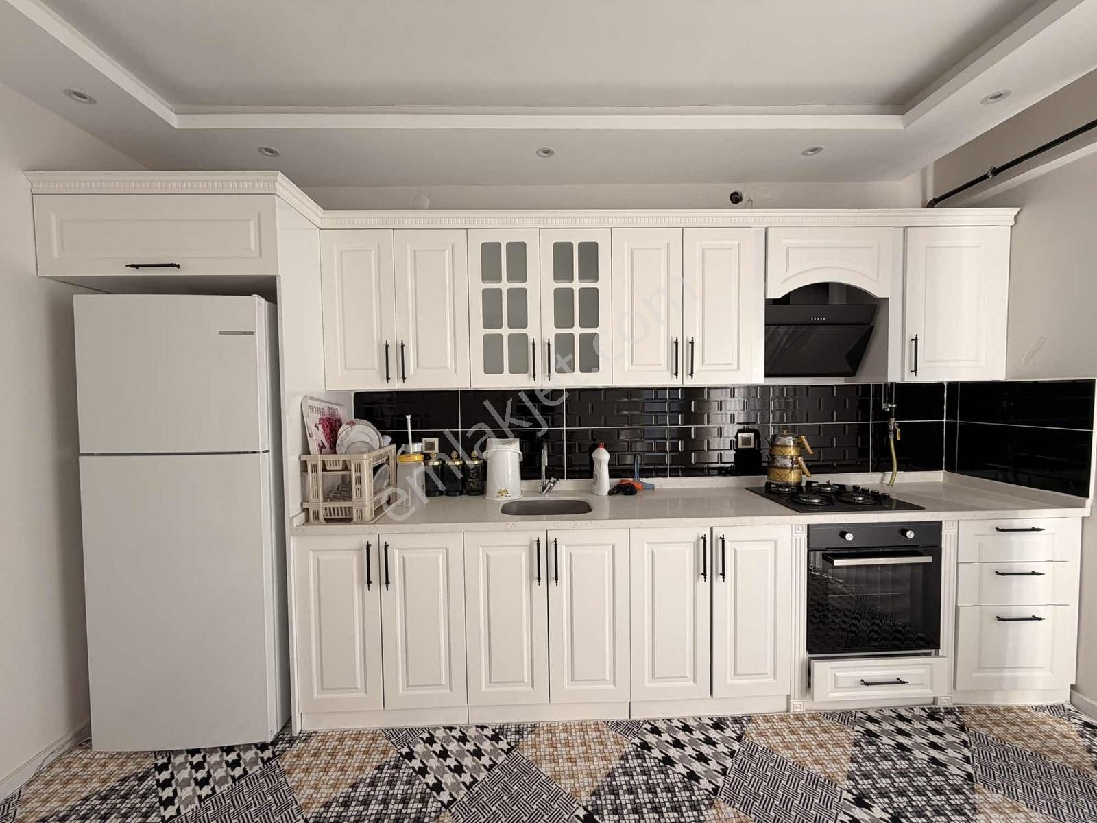 Altınşehir Mahallesi 3+1 Eşyalı Kiralık Daire - Görsel 10