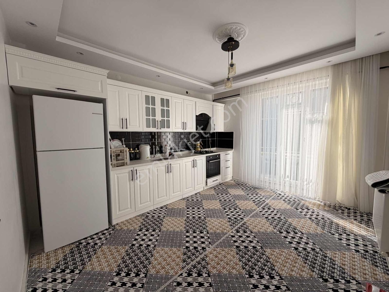 Altınşehir Mahallesi 3+1 Eşyalı Kiralık Daire - Görsel 23