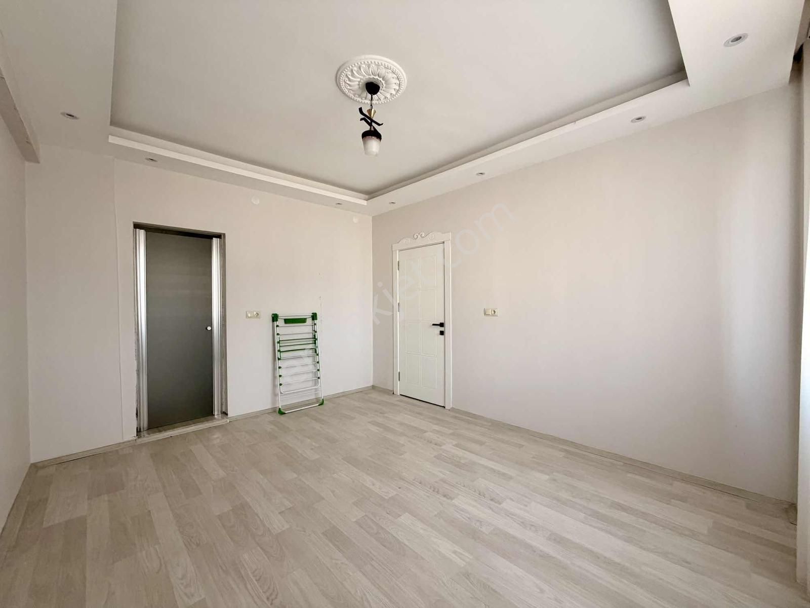 Altınşehir Mahallesi 3+1 Eşyalı Kiralık Daire - Görsel 20