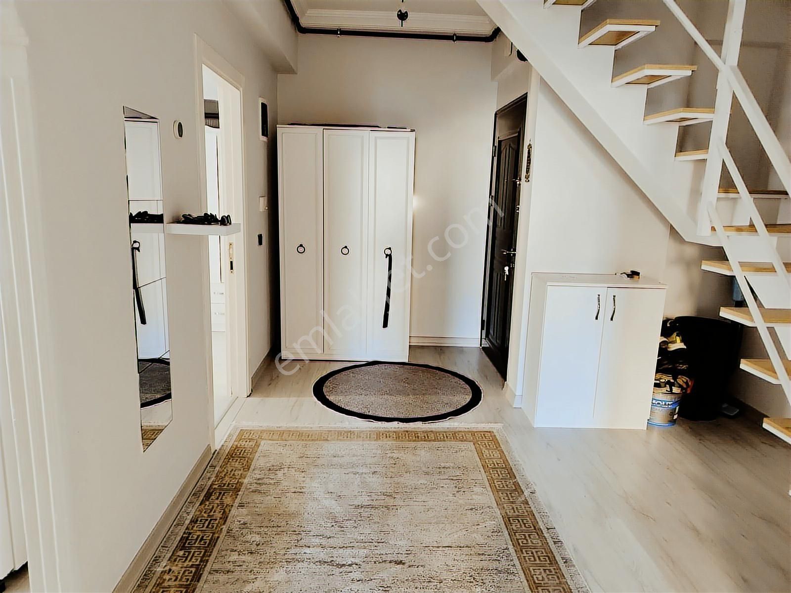 Denize Yürüme Mesafesinde 5+1 Satılık Daire Yabancı Satışa Uygun - Görsel 13