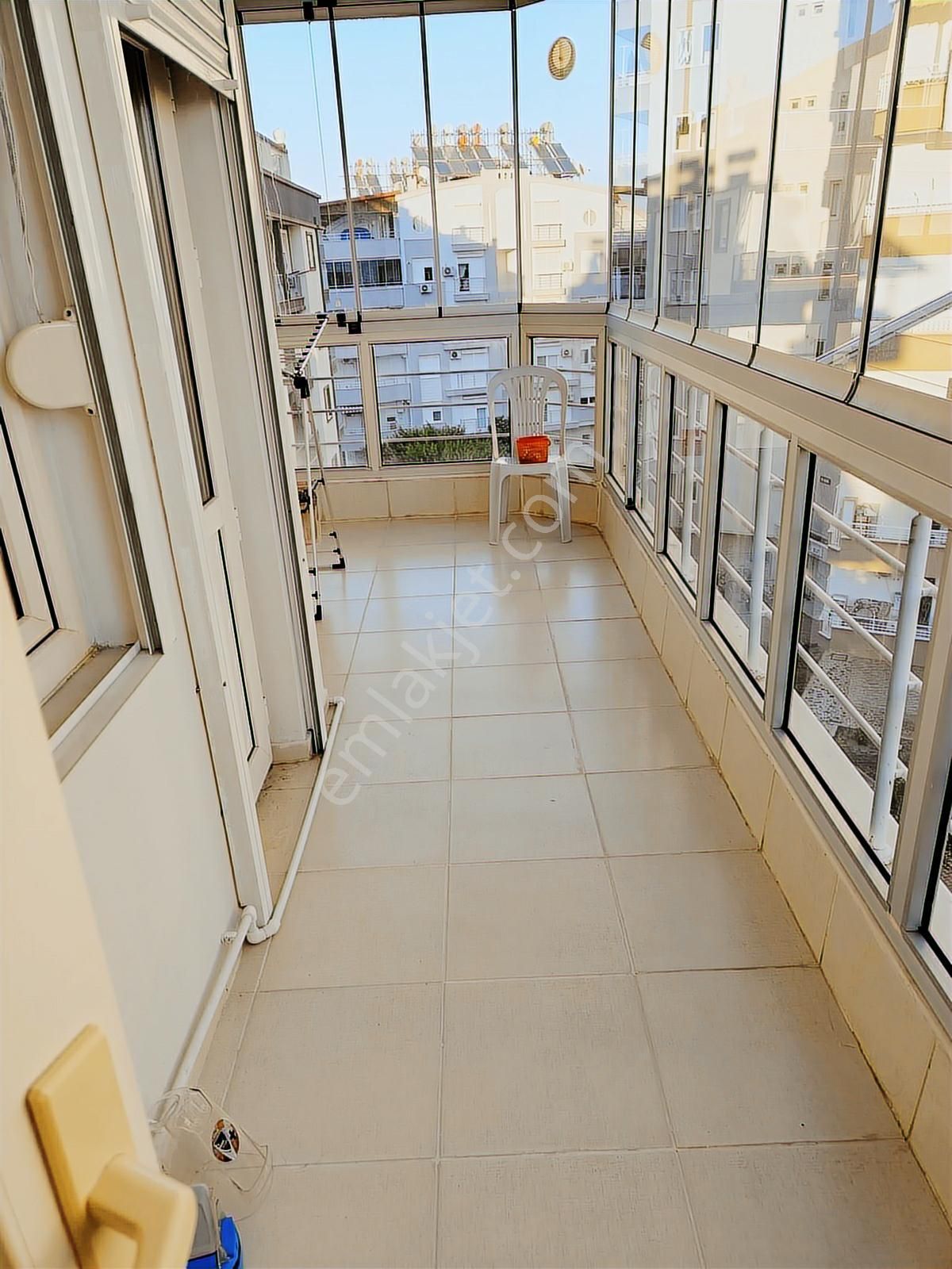 Denize Yürüme Mesafesinde 5+1 Satılık Daire Yabancı Satışa Uygun - Görsel 7
