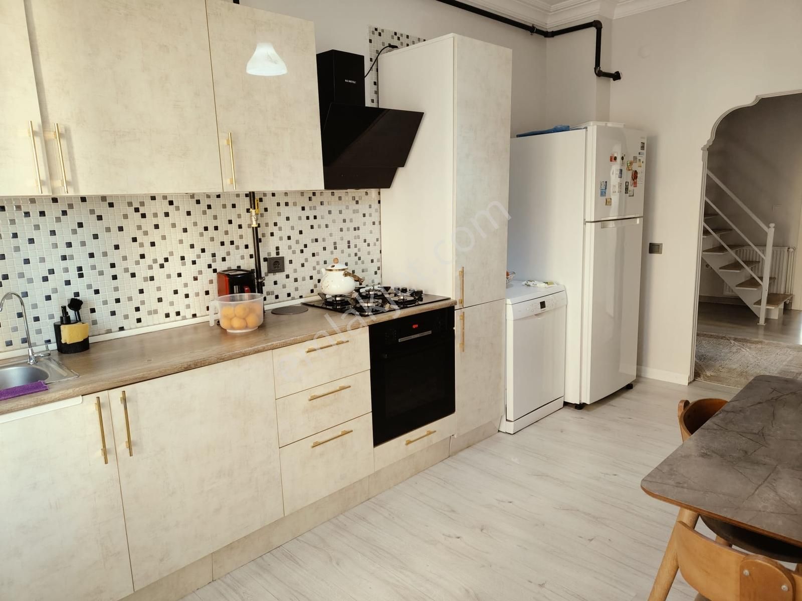 Denize Yürüme Mesafesinde 5+1 Satılık Daire Yabancı Satışa Uygun - Görsel 24