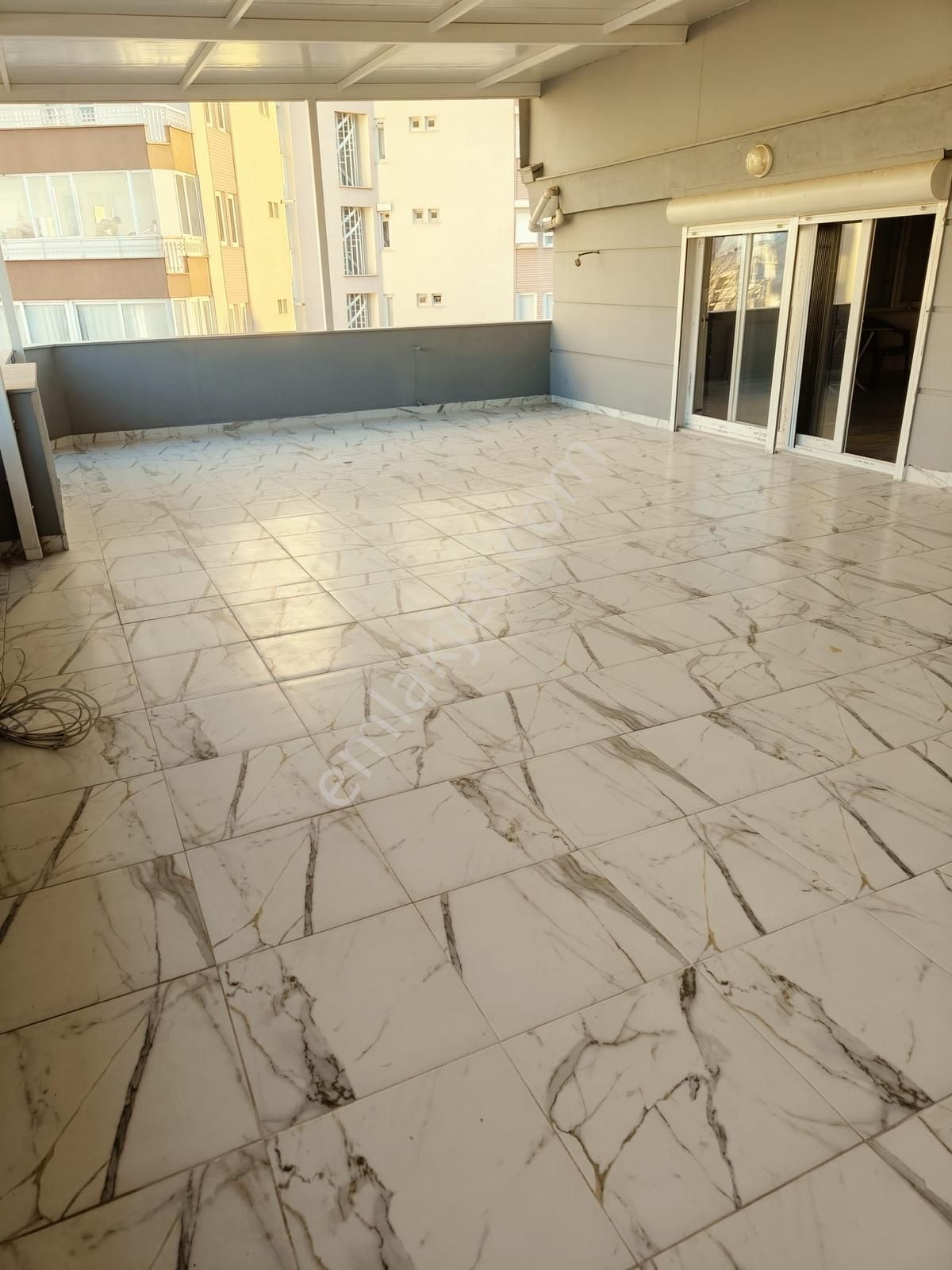 Denize Yürüme Mesafesinde 5+1 Satılık Daire Yabancı Satışa Uygun - Görsel 20