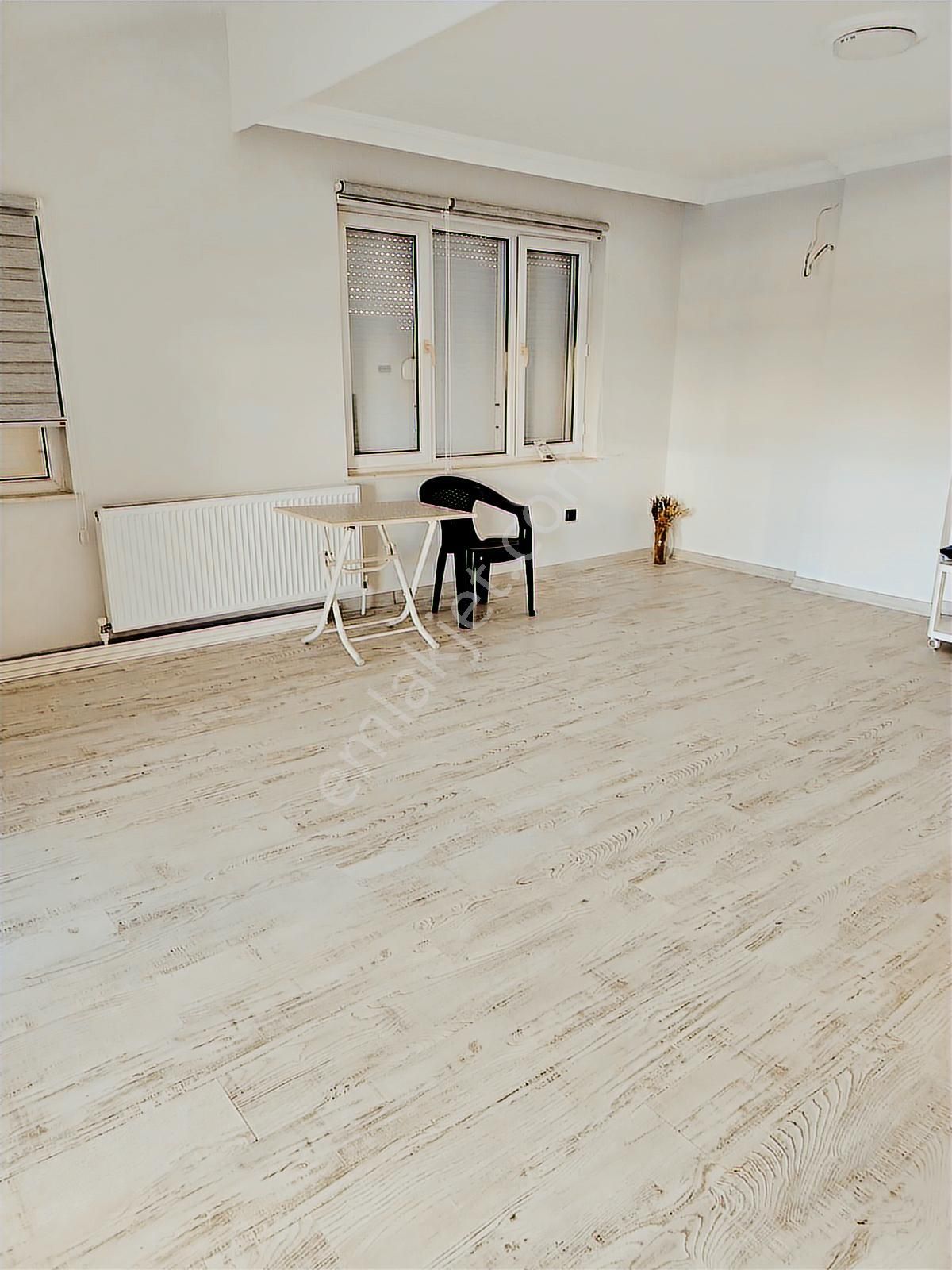 Denize Yürüme Mesafesinde 5+1 Satılık Daire Yabancı Satışa Uygun - Görsel 11