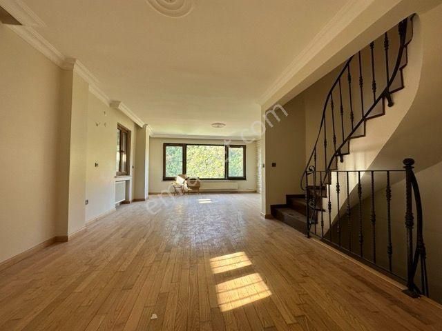 Zekeriyaköy Site İçerisinde 4+2 Manzaralı Satılık Villa - Görsel 21