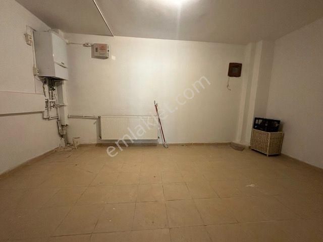 Zekeriyaköy Site İçerisinde 4+2 Manzaralı Satılık Villa - Görsel 28