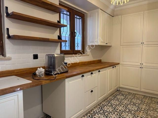 Zekeriyaköy Site İçerisinde 4+2 Manzaralı Satılık Villa - Görsel 18