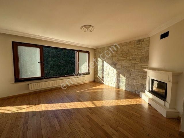 Zekeriyaköy Site İçerisinde 4+2 Manzaralı Satılık Villa - Görsel 4