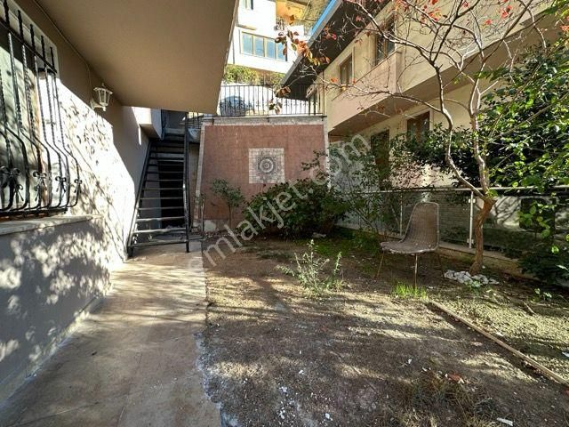 Zekeriyaköy Site İçerisinde 4+2 Manzaralı Satılık Villa - Görsel 16