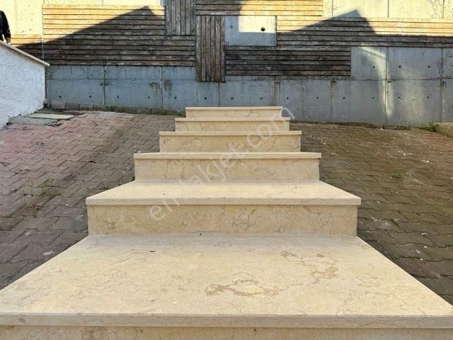 Zekeriyaköy Site İçerisinde 4+2 Manzaralı Satılık Villa - Görsel 17