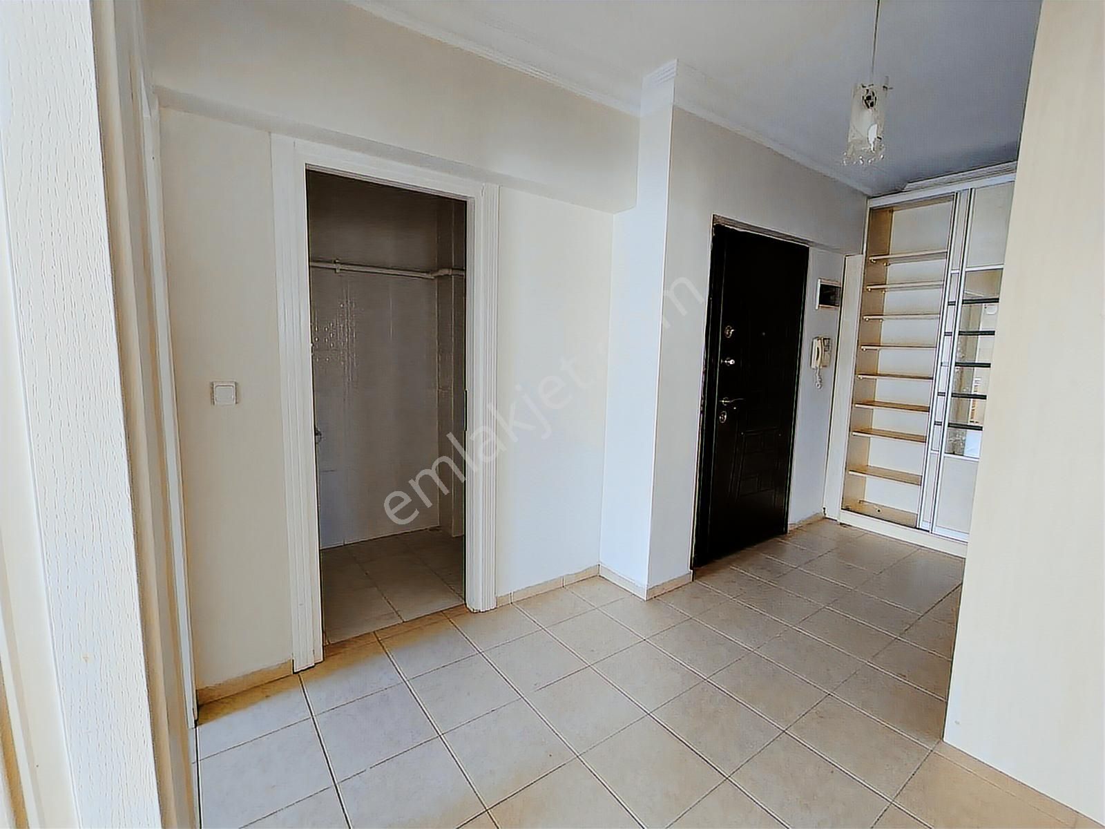 Çekmeköy Çınar Evleri Sitesi Boş 3+1 Satılık Daire - Görsel 17