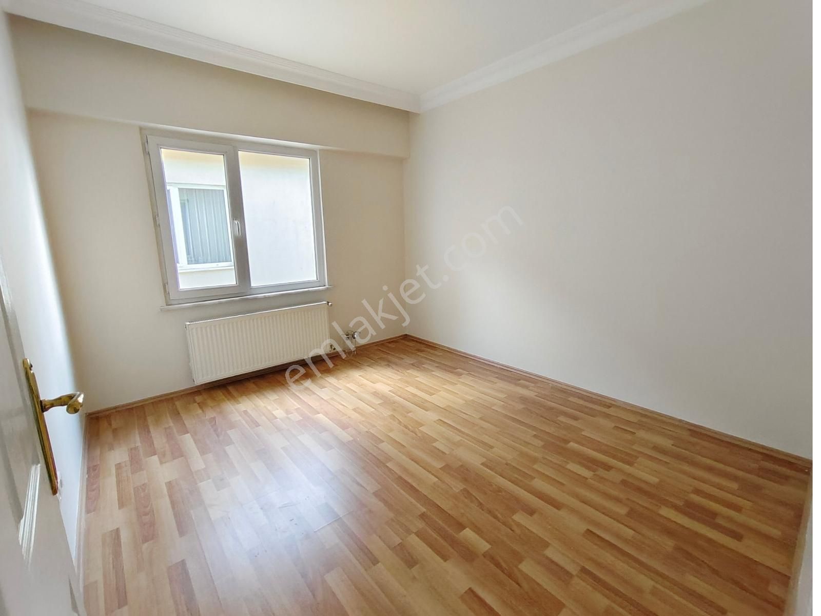 Çekmeköy Çınar Evleri Sitesi Boş 3+1 Satılık Daire - Görsel 15