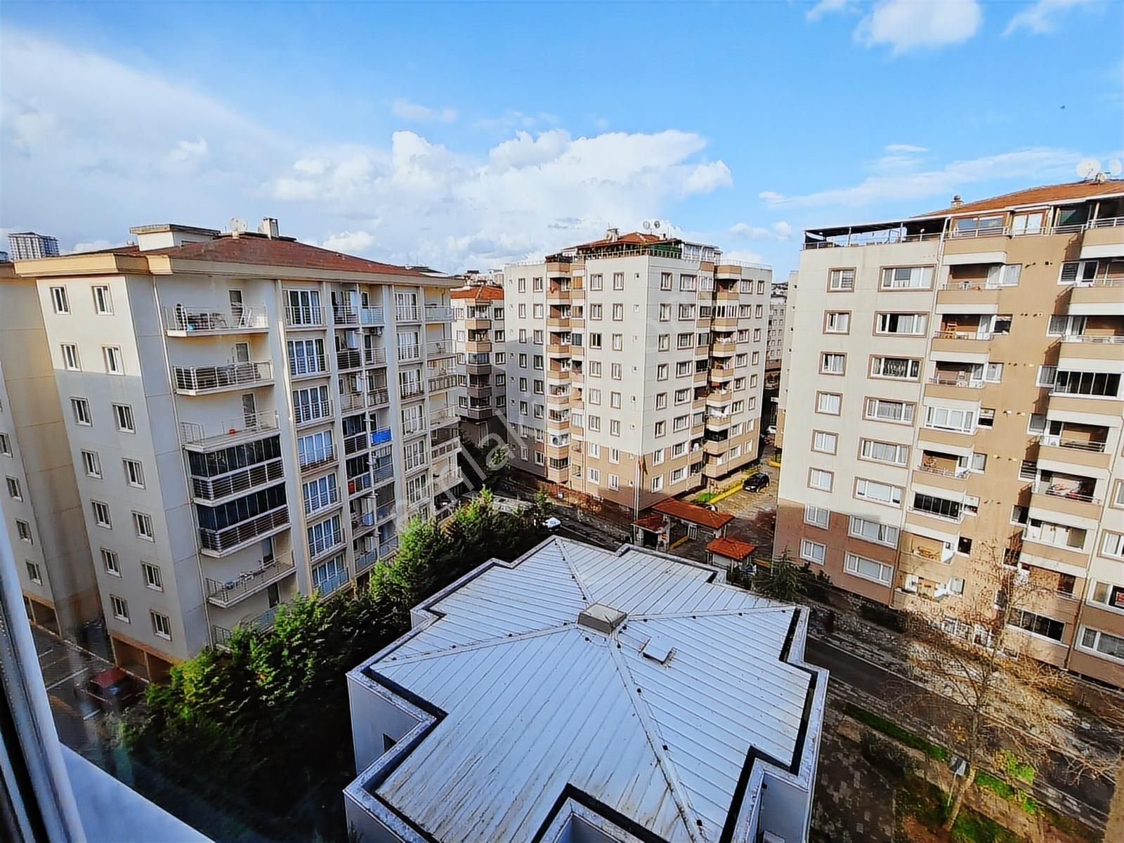 Çekmeköy Çınar Evleri Sitesi Boş 3+1 Satılık Daire - Görsel 21