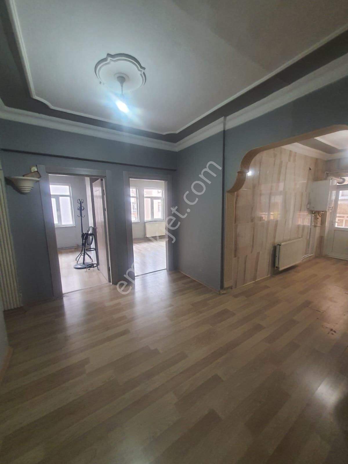 İncom Line Gayrimenkulden Çamlıcada 3+1 Kiralık Dairemiz - Görsel 5