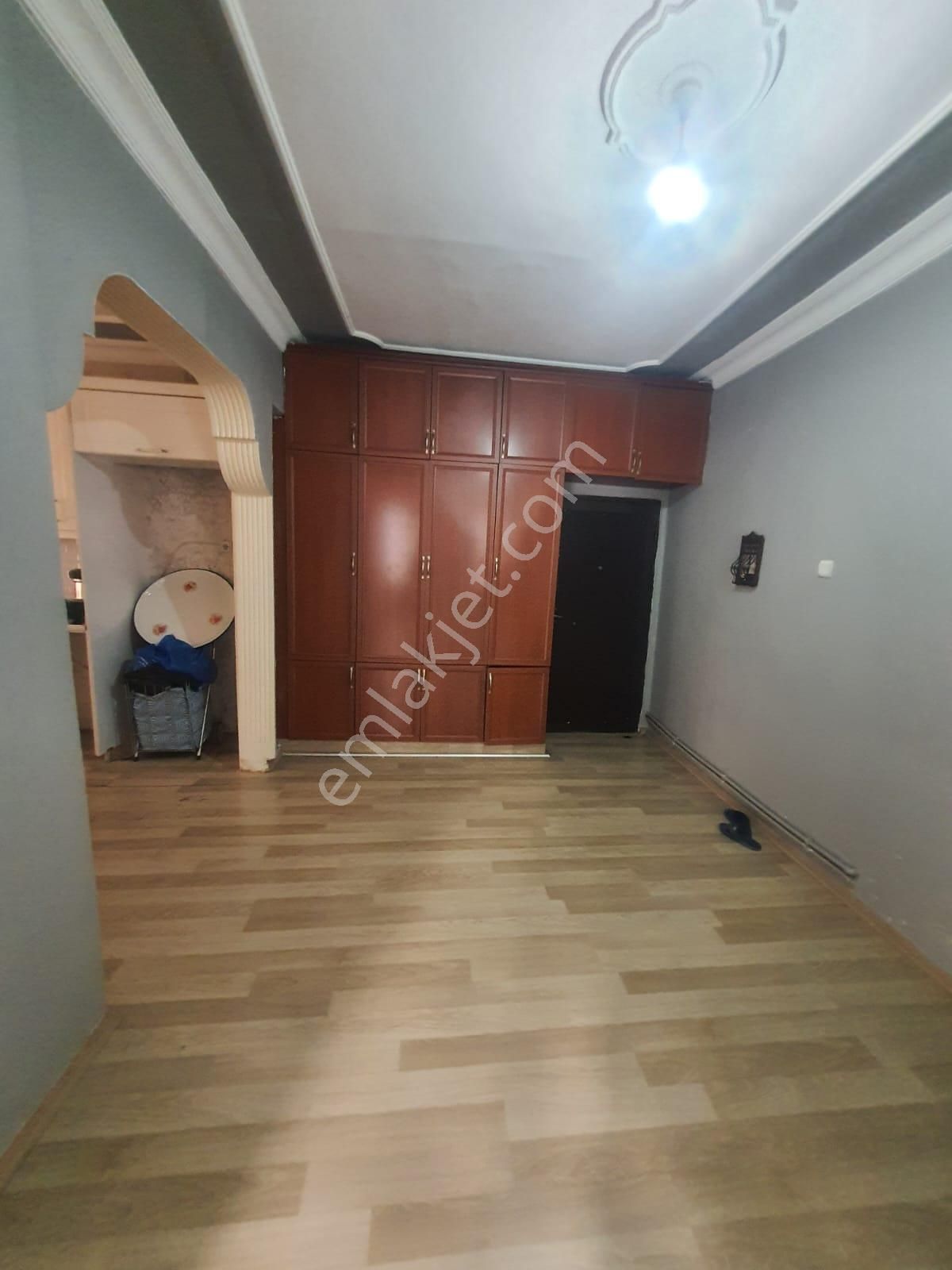 İncom Line Gayrimenkulden Çamlıcada 3+1 Kiralık Dairemiz - Görsel 2