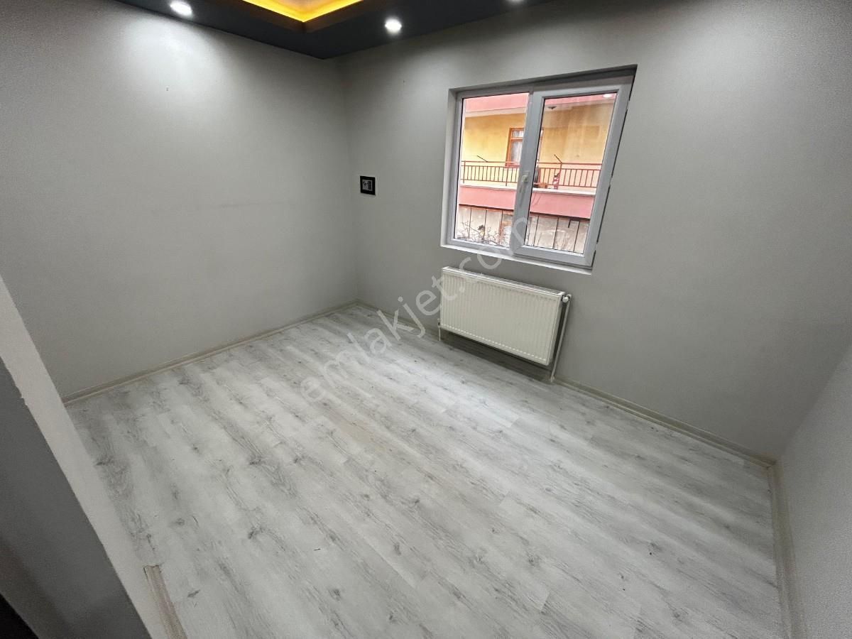 Sincan Akşemsettin Mah 2+1 Ultra Lüks Yapılı Ara Katta Daire - Görsel 8