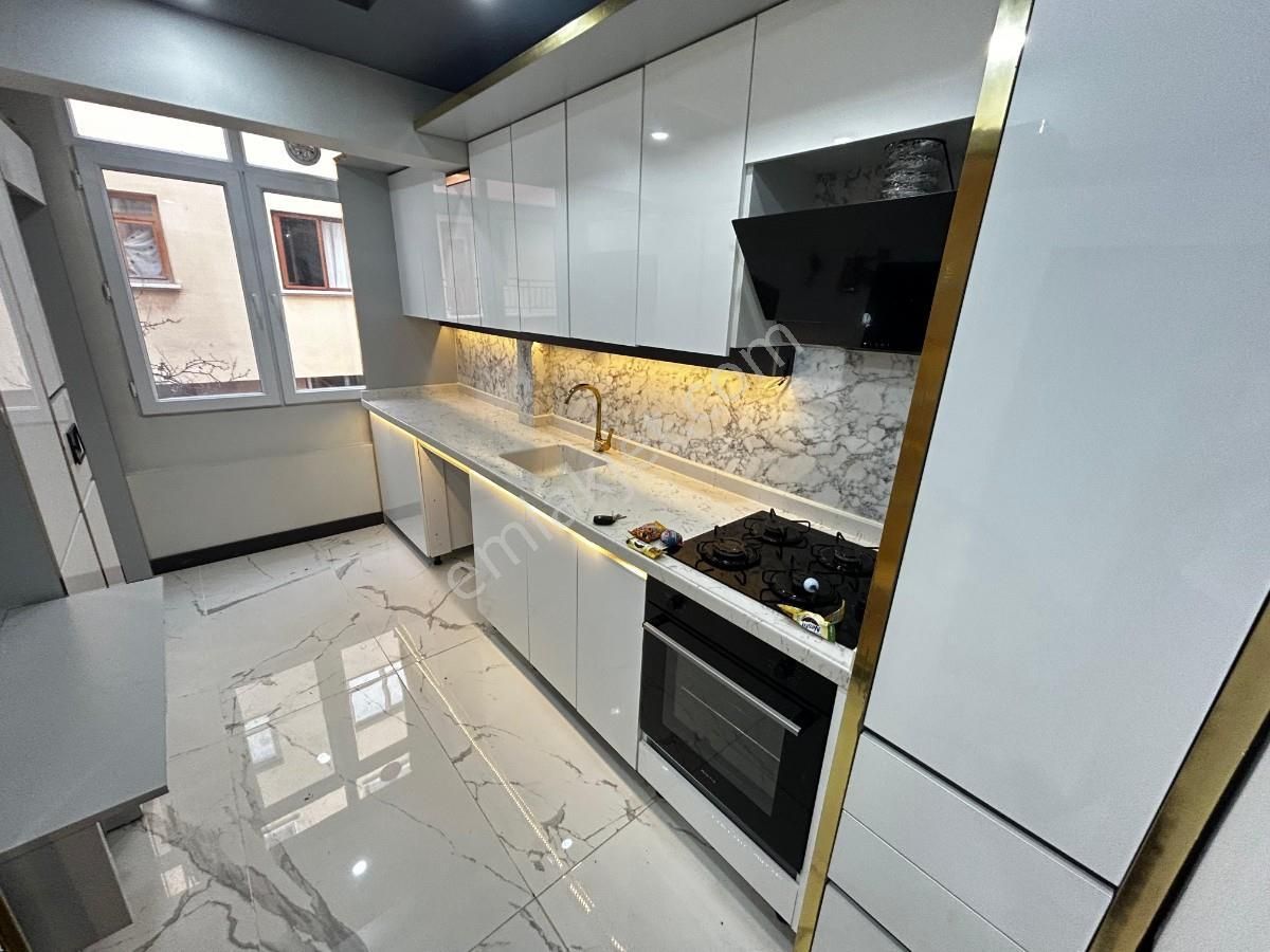 Sincan Akşemsettin Mah 2+1 Ultra Lüks Yapılı Ara Katta Daire - Görsel 17