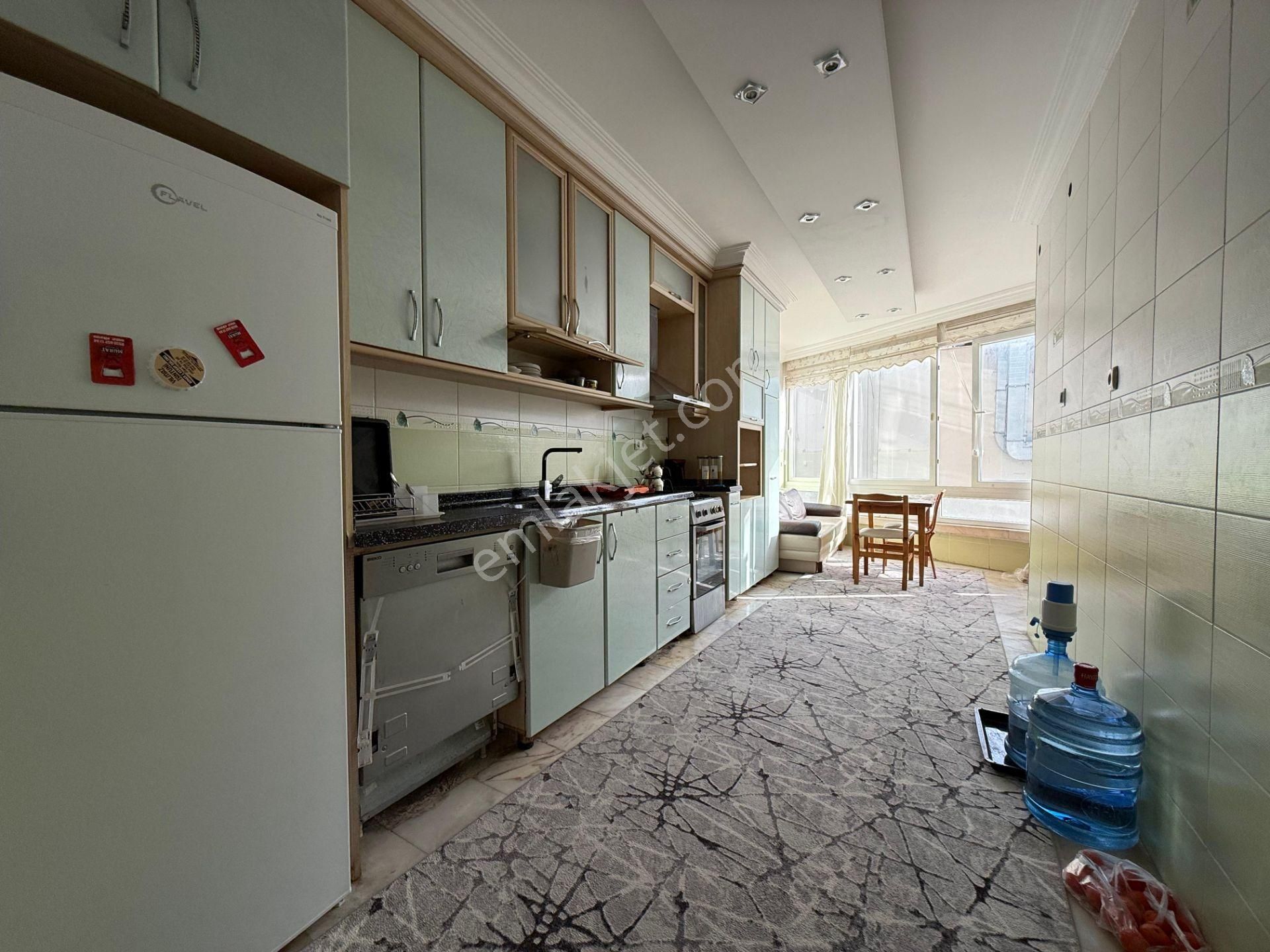 Mersin Yenişehirde Sahil Manzaralı Satılık 3+1 Daire - Görsel 3