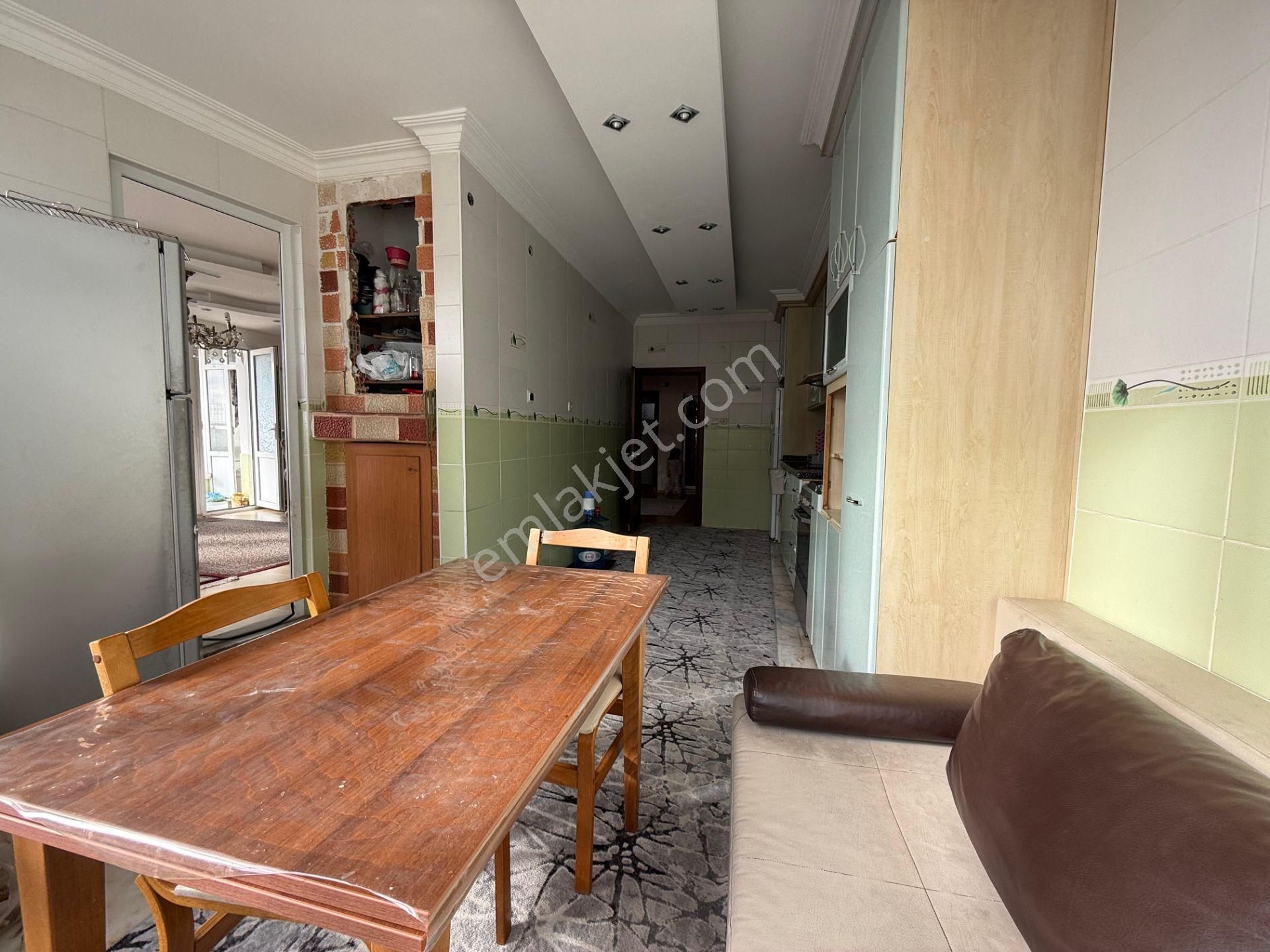 Mersin Yenişehirde Sahil Manzaralı Satılık 3+1 Daire - Görsel 5