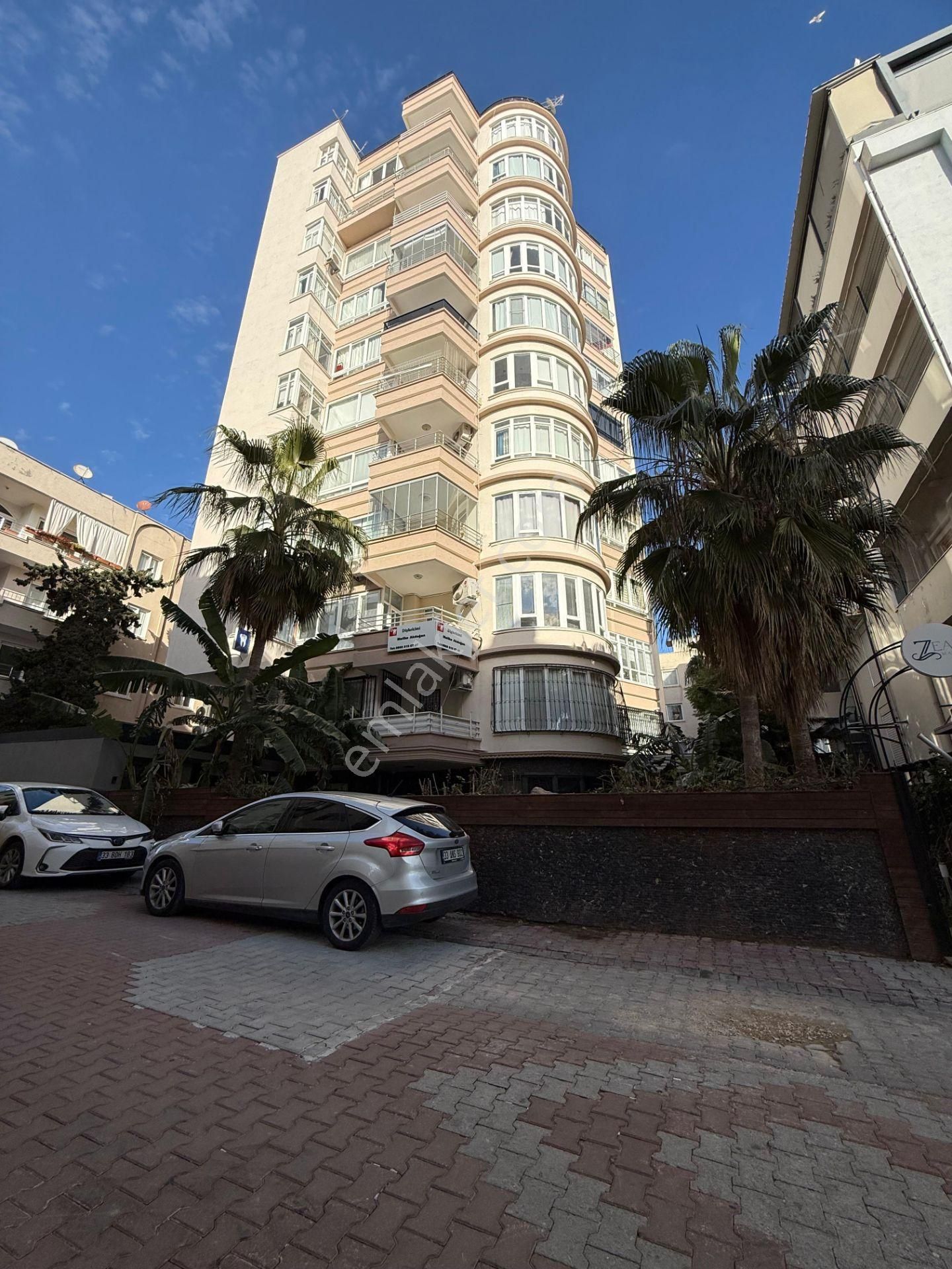 Mersin Yenişehirde Sahil Manzaralı Satılık 3+1 Daire - Görsel 24