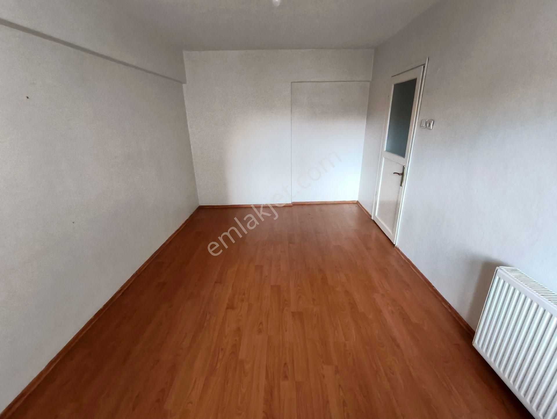 Balcıoğlundan G.o.paşa Ordu Cad. Üzerinde Kiralık Asansörlü Ara Kat Daire - Görsel 8