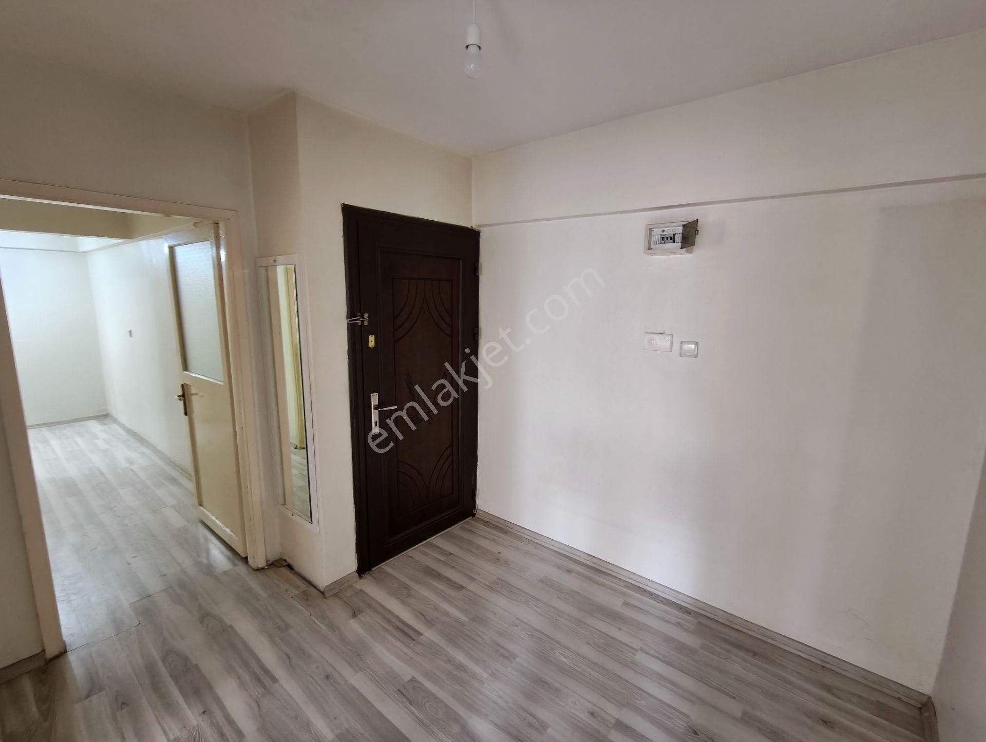 Balcıoğlundan G.o.paşa Ordu Cad. Üzerinde Kiralık Asansörlü Ara Kat Daire - Görsel 24